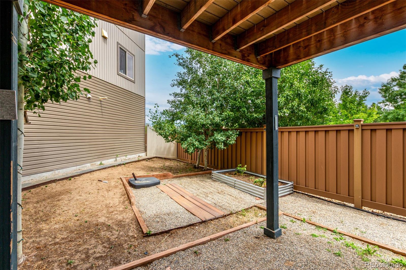 MLS Image #33 for 18691 e 50th place,denver, Colorado
