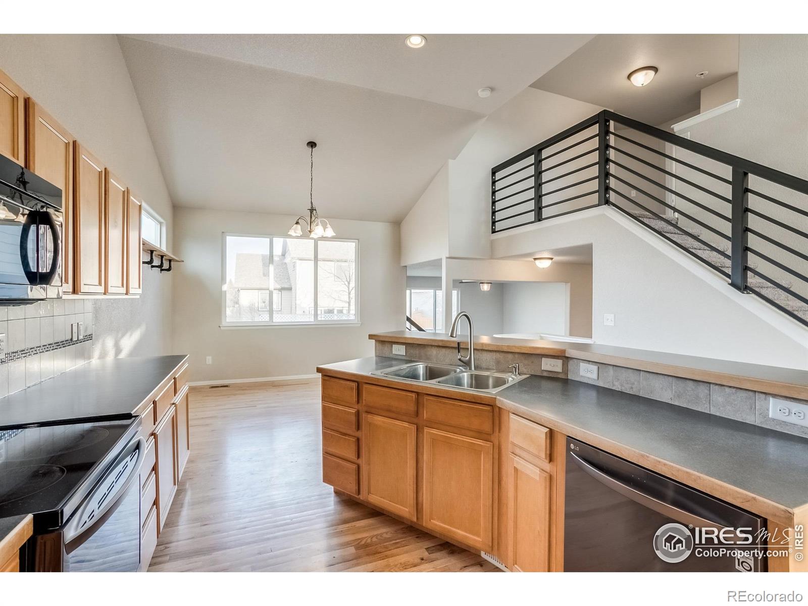 MLS Image #11 for 461  pioneer lane,johnstown, Colorado