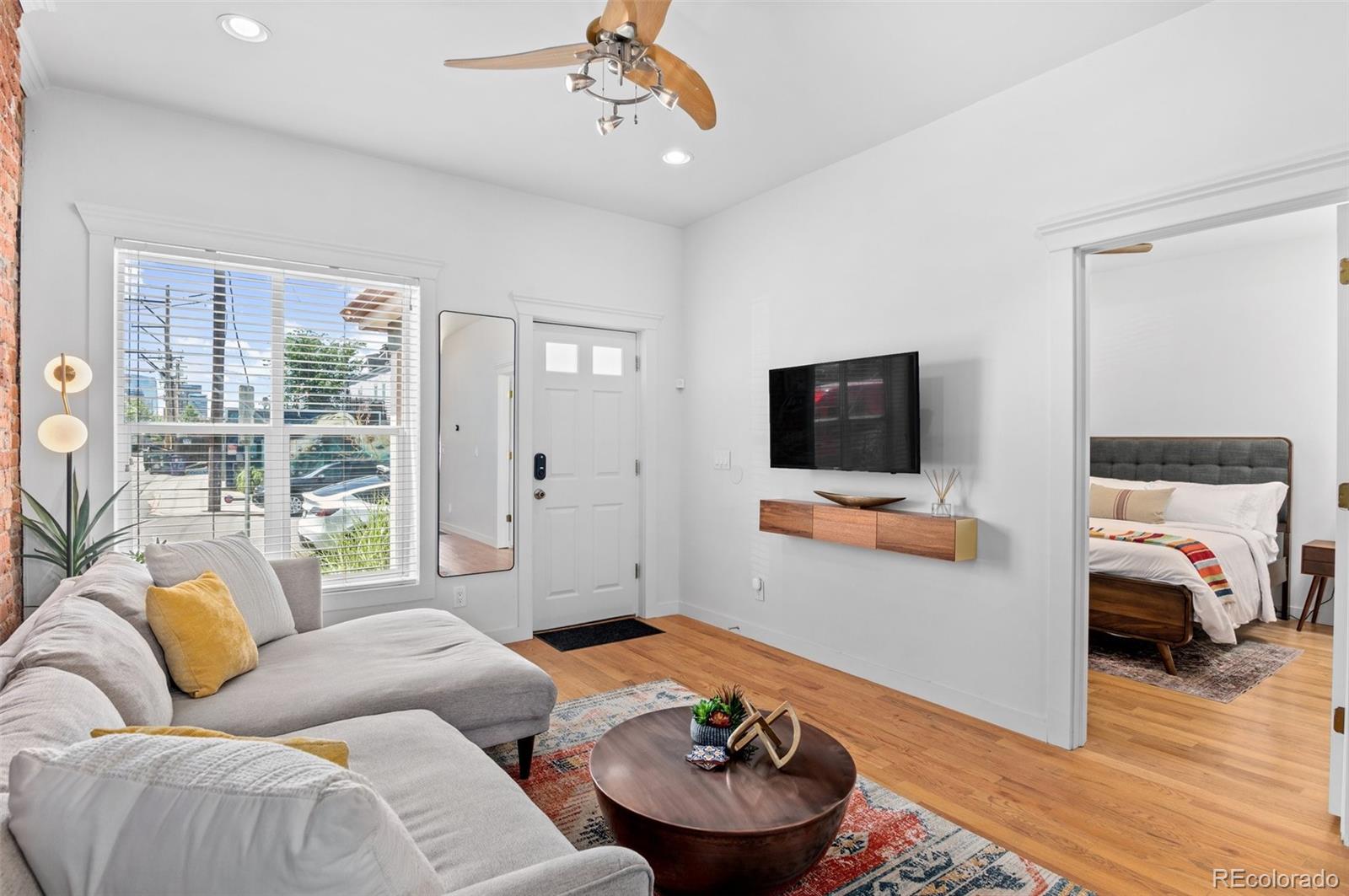 MLS Image #4 for 1223  31st street,denver, Colorado