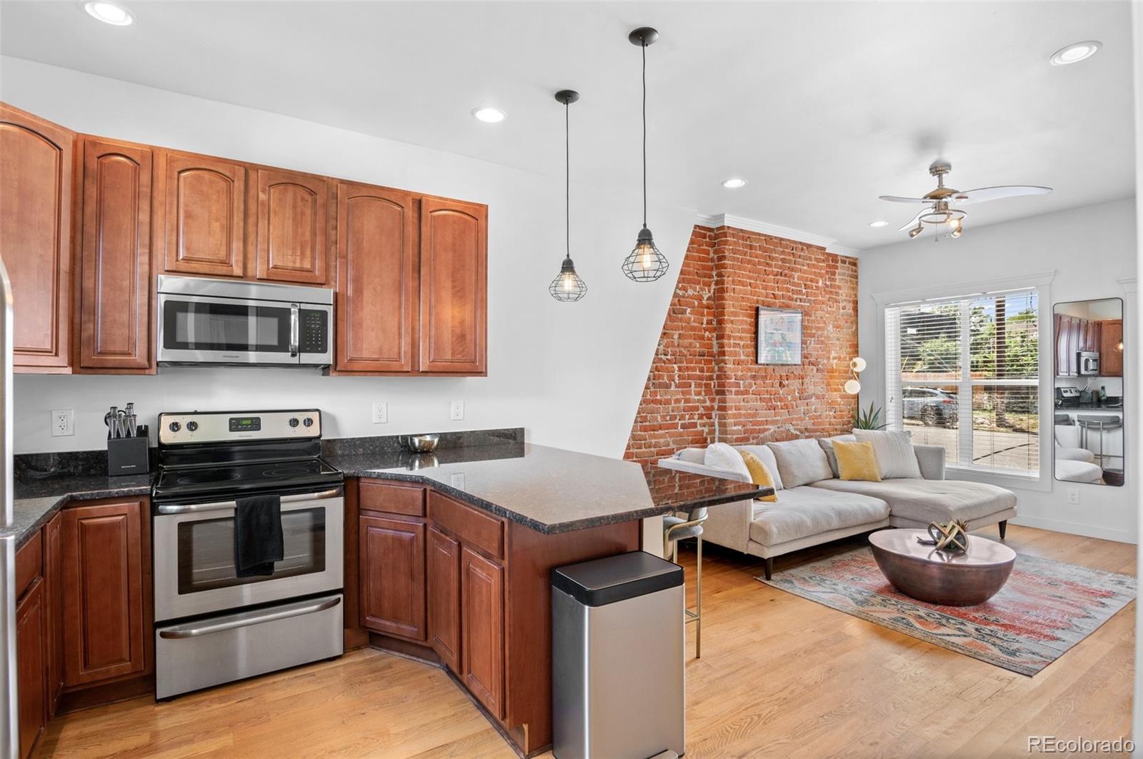 MLS Image #6 for 1223  31st street,denver, Colorado