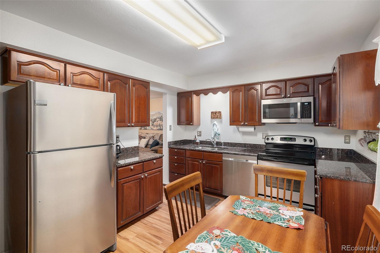 MLS Image #11 for 2556 s elkhart street,aurora, Colorado