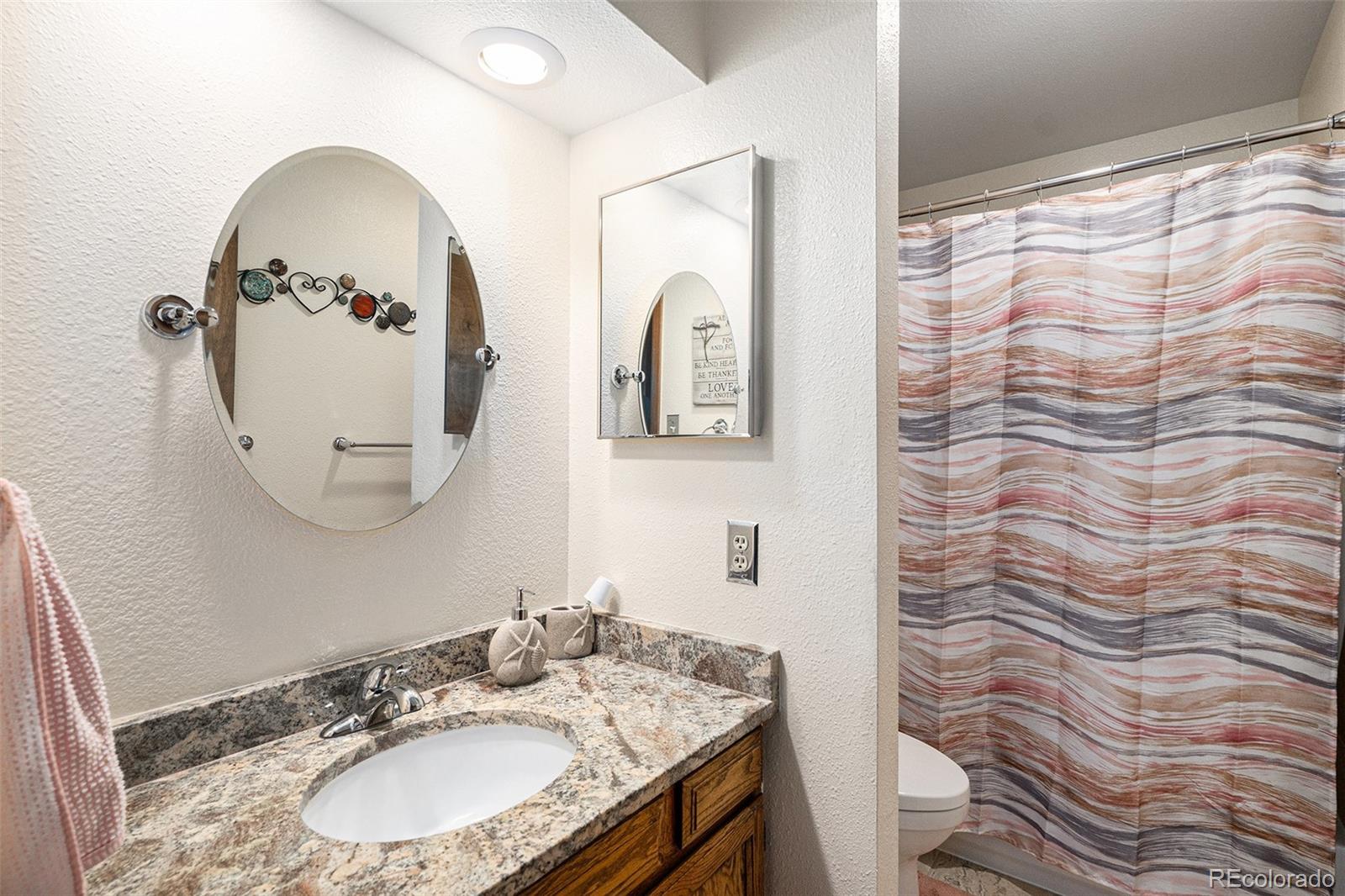 MLS Image #20 for 2556 s elkhart street,aurora, Colorado