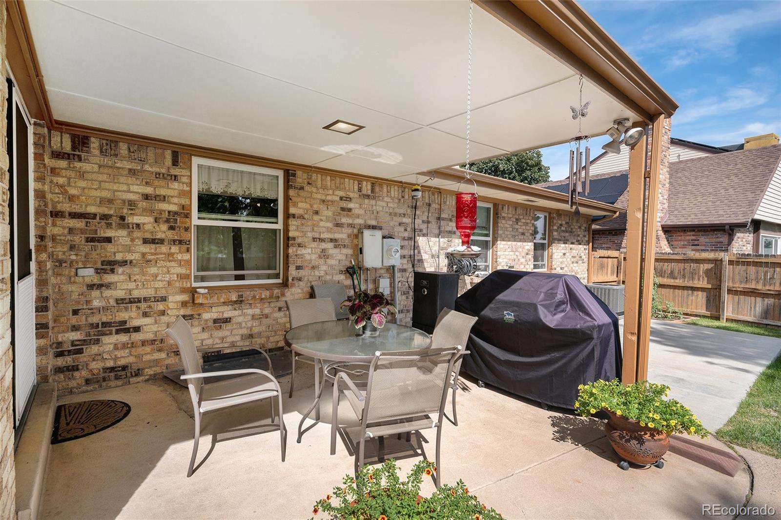 MLS Image #25 for 2556 s elkhart street,aurora, Colorado