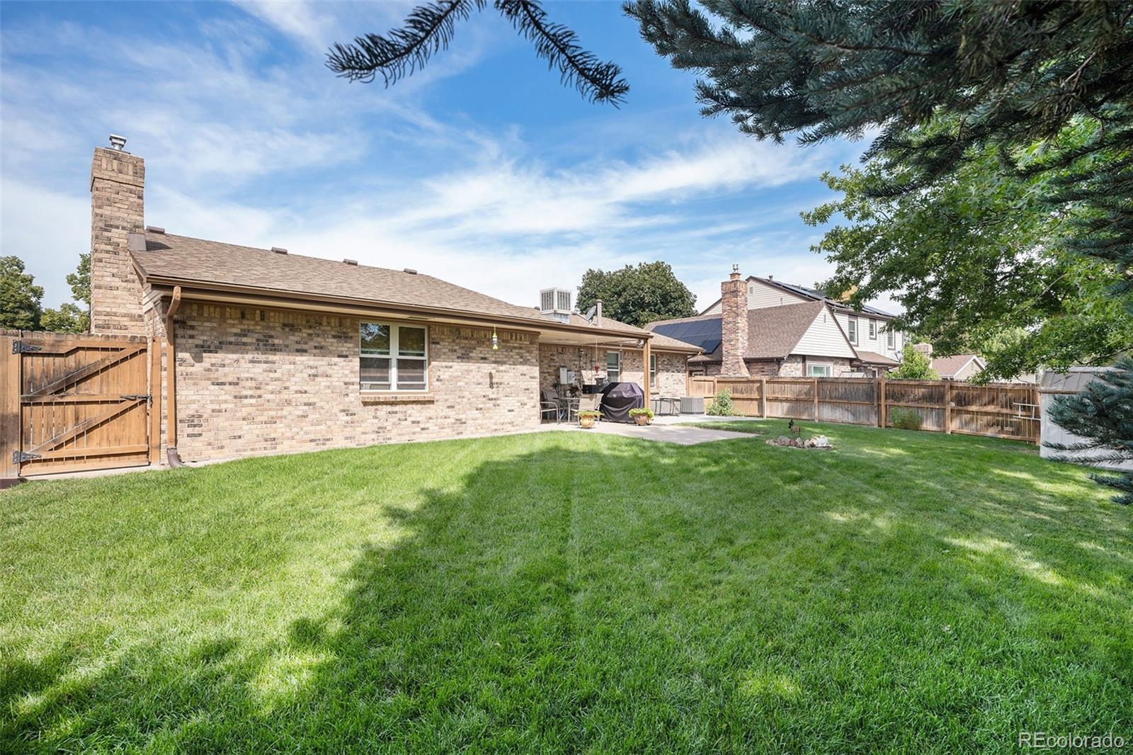 MLS Image #29 for 2556 s elkhart street,aurora, Colorado