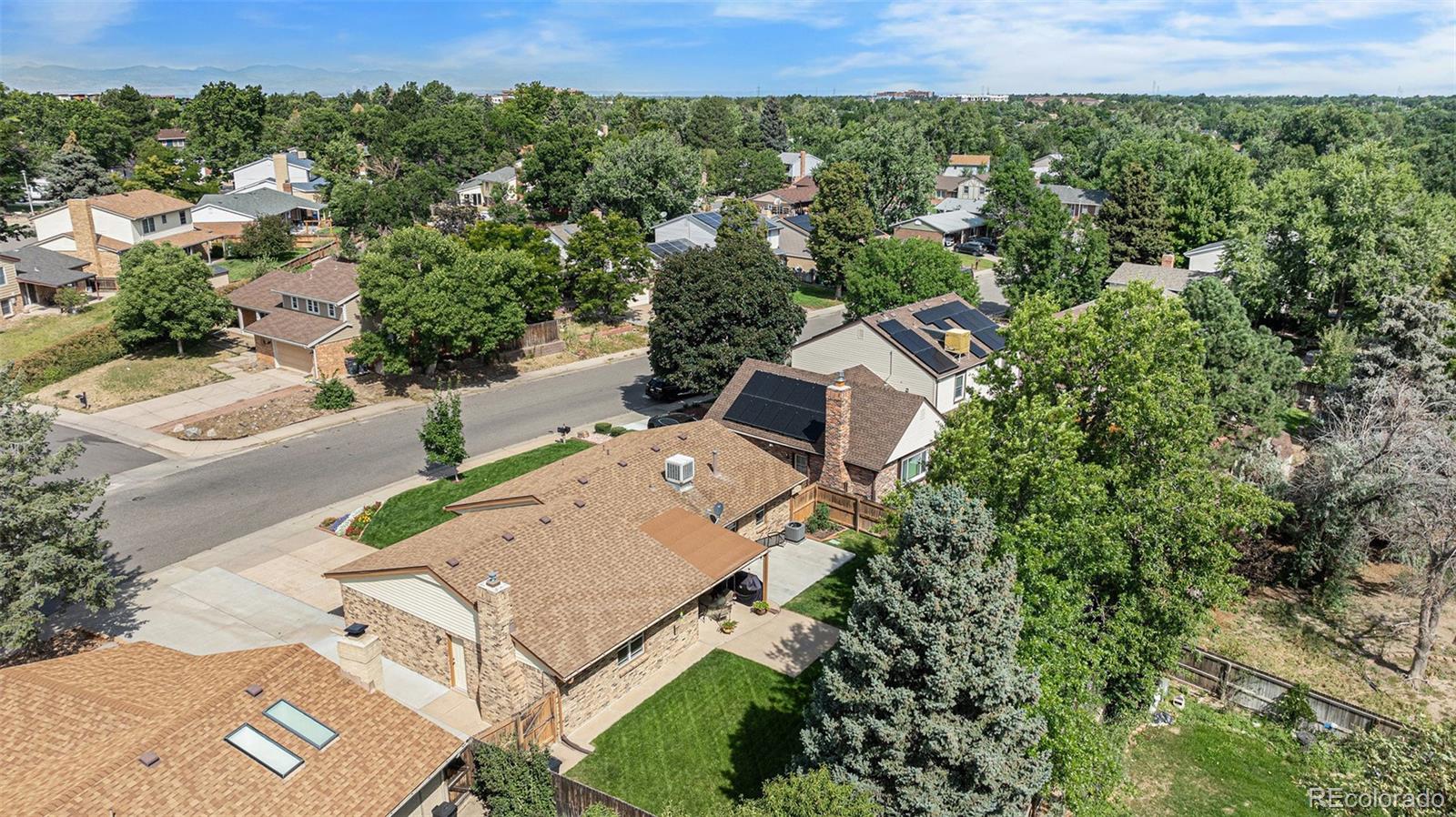 MLS Image #33 for 2556 s elkhart street,aurora, Colorado