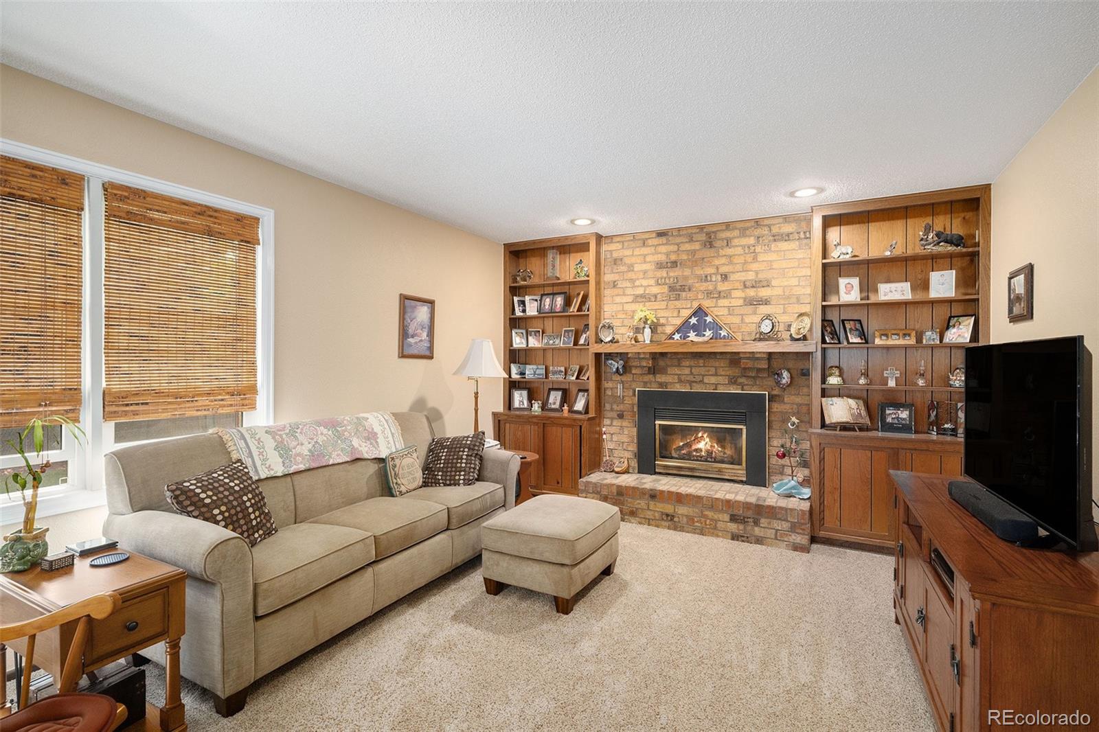 MLS Image #7 for 2556 s elkhart street,aurora, Colorado