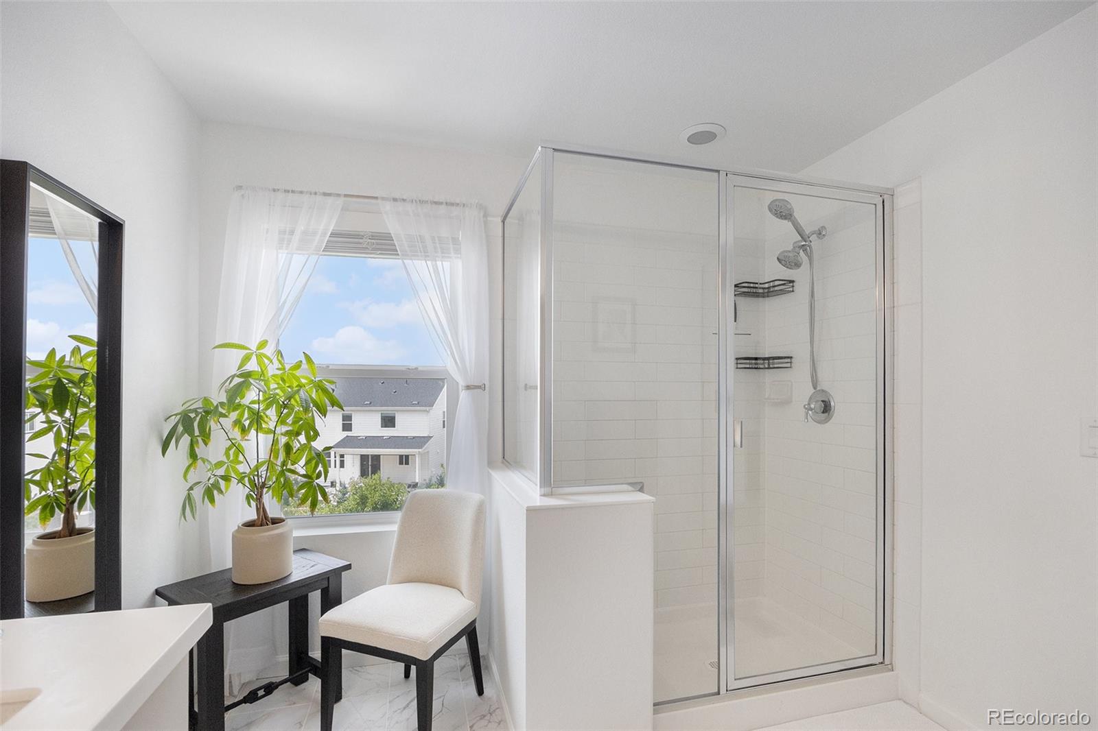 MLS Image #11 for 8215  big thompson street,littleton, Colorado