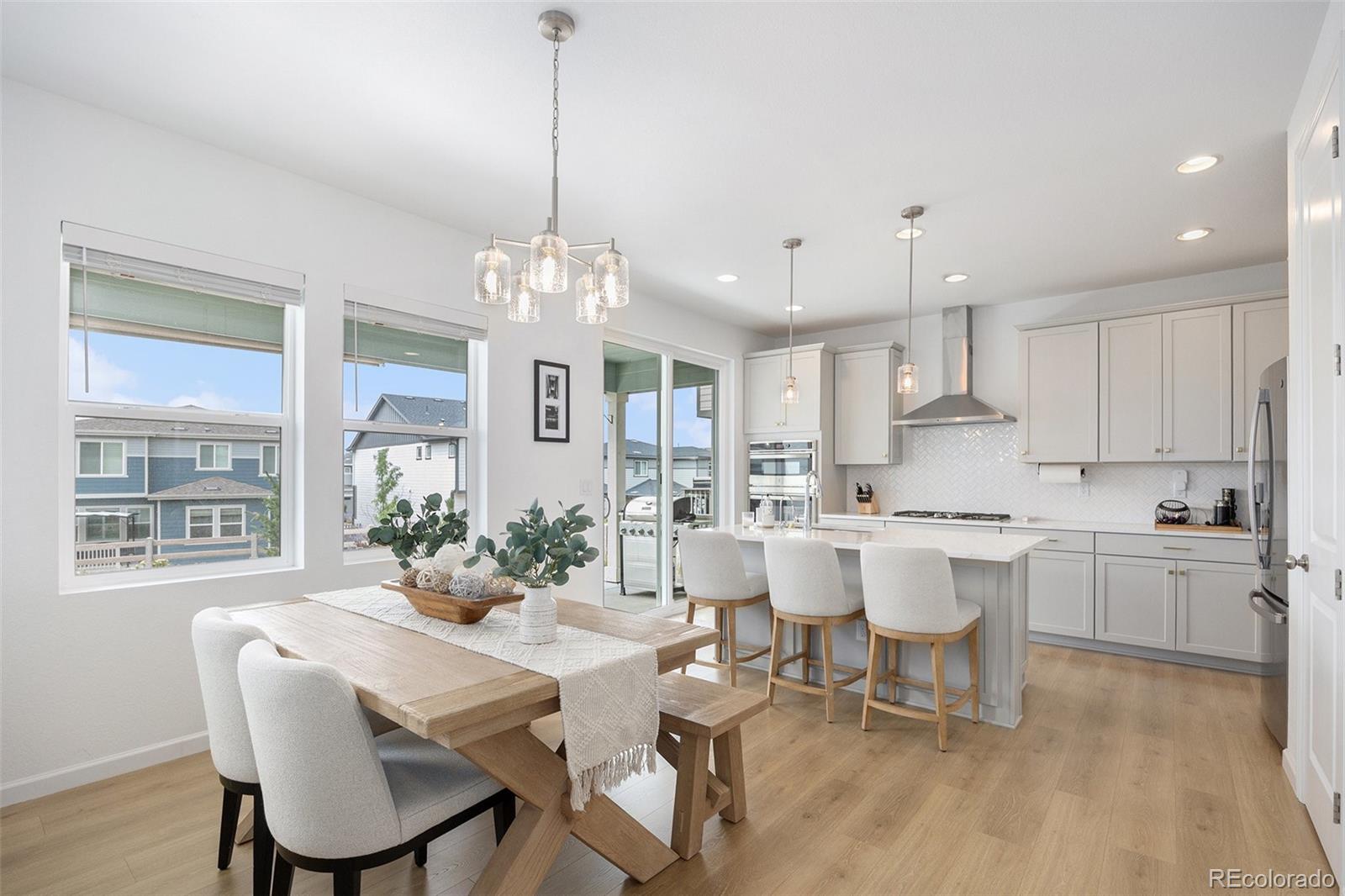 MLS Image #5 for 8215  big thompson street,littleton, Colorado