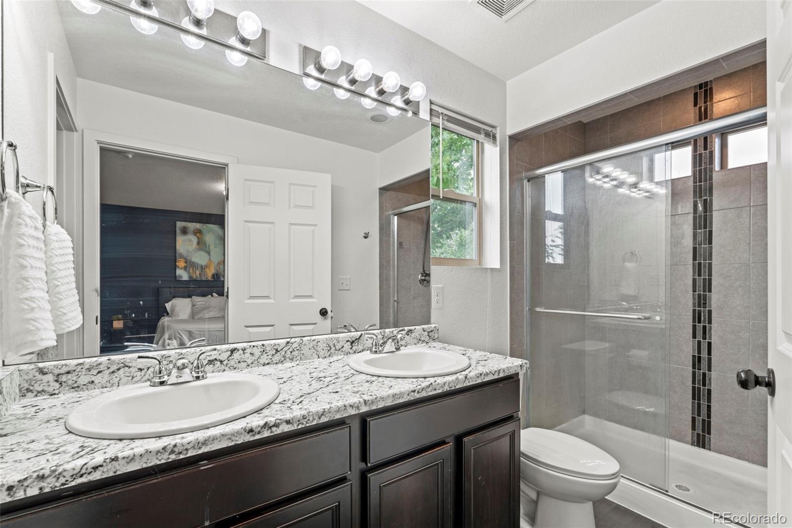 MLS Image #12 for 19051 e 55th avenue,denver, Colorado
