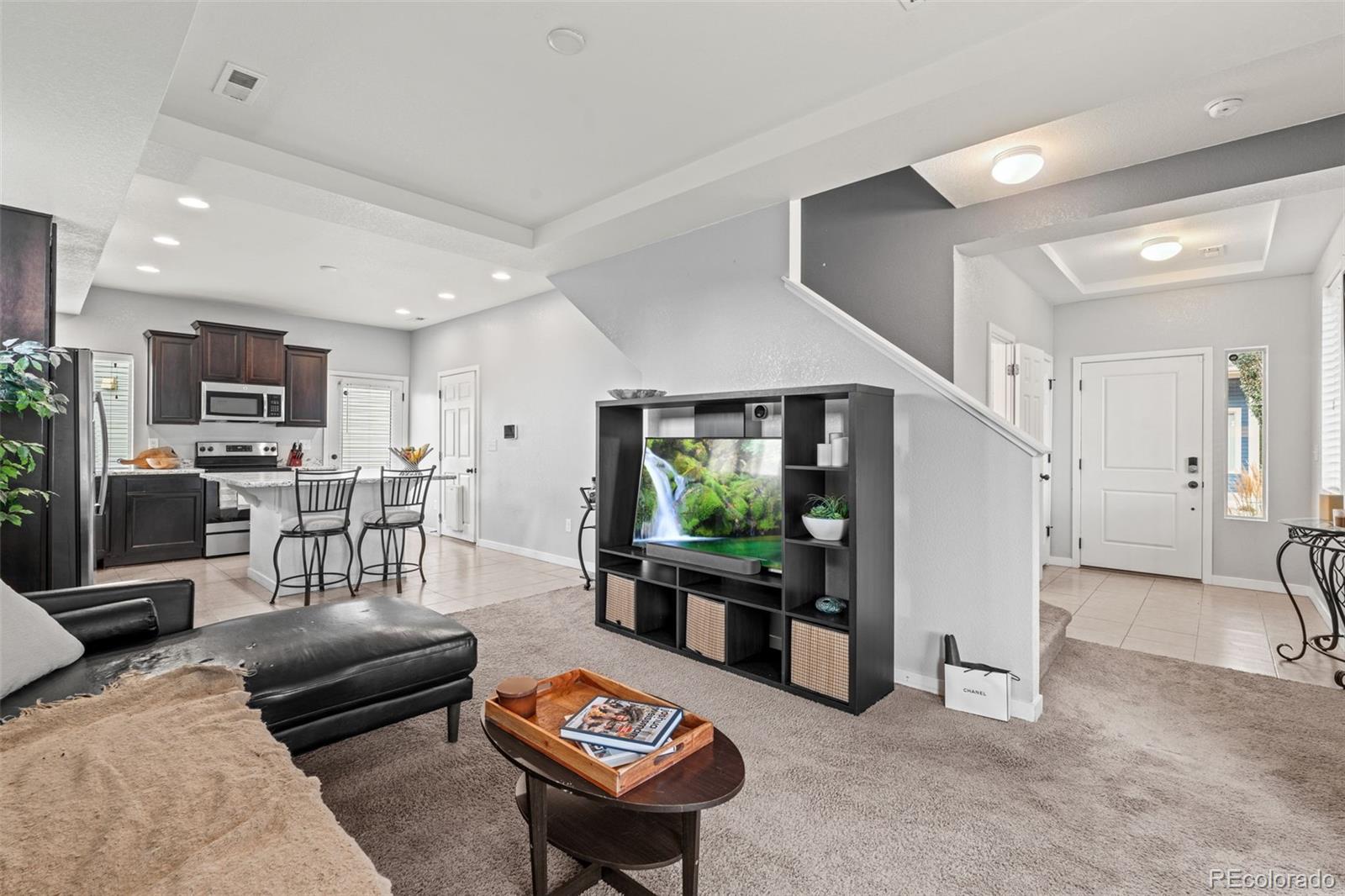 MLS Image #4 for 19051 e 55th avenue,denver, Colorado