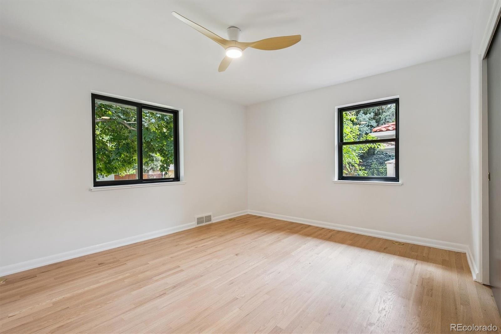 MLS Image #16 for 725 s harrison street,denver, Colorado