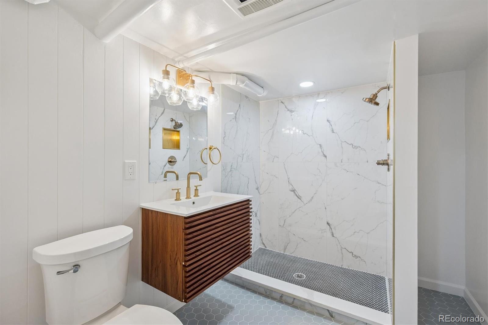 MLS Image #30 for 725 s harrison street,denver, Colorado