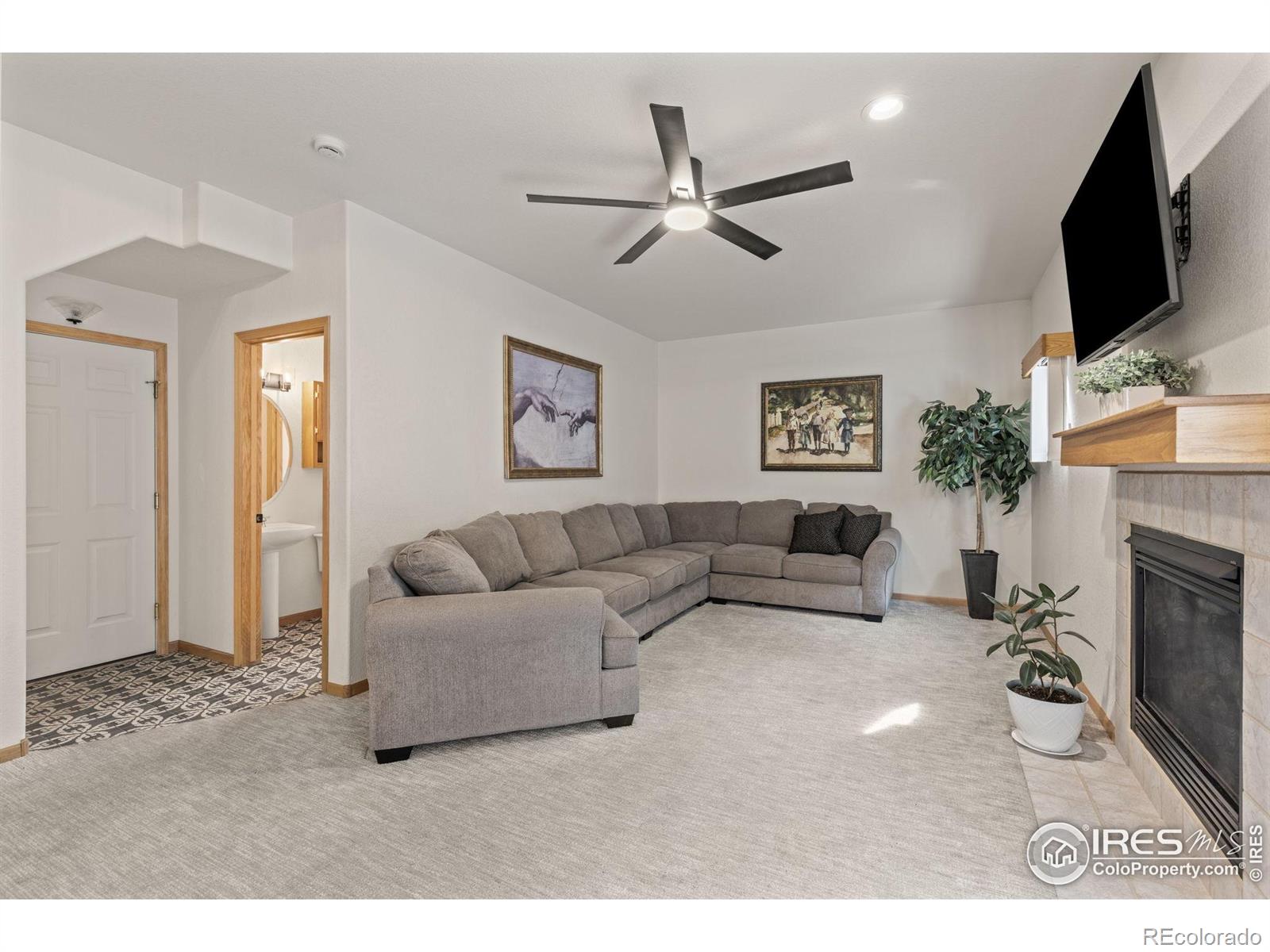 MLS Image #11 for 1682  stove prairie circle,loveland, Colorado