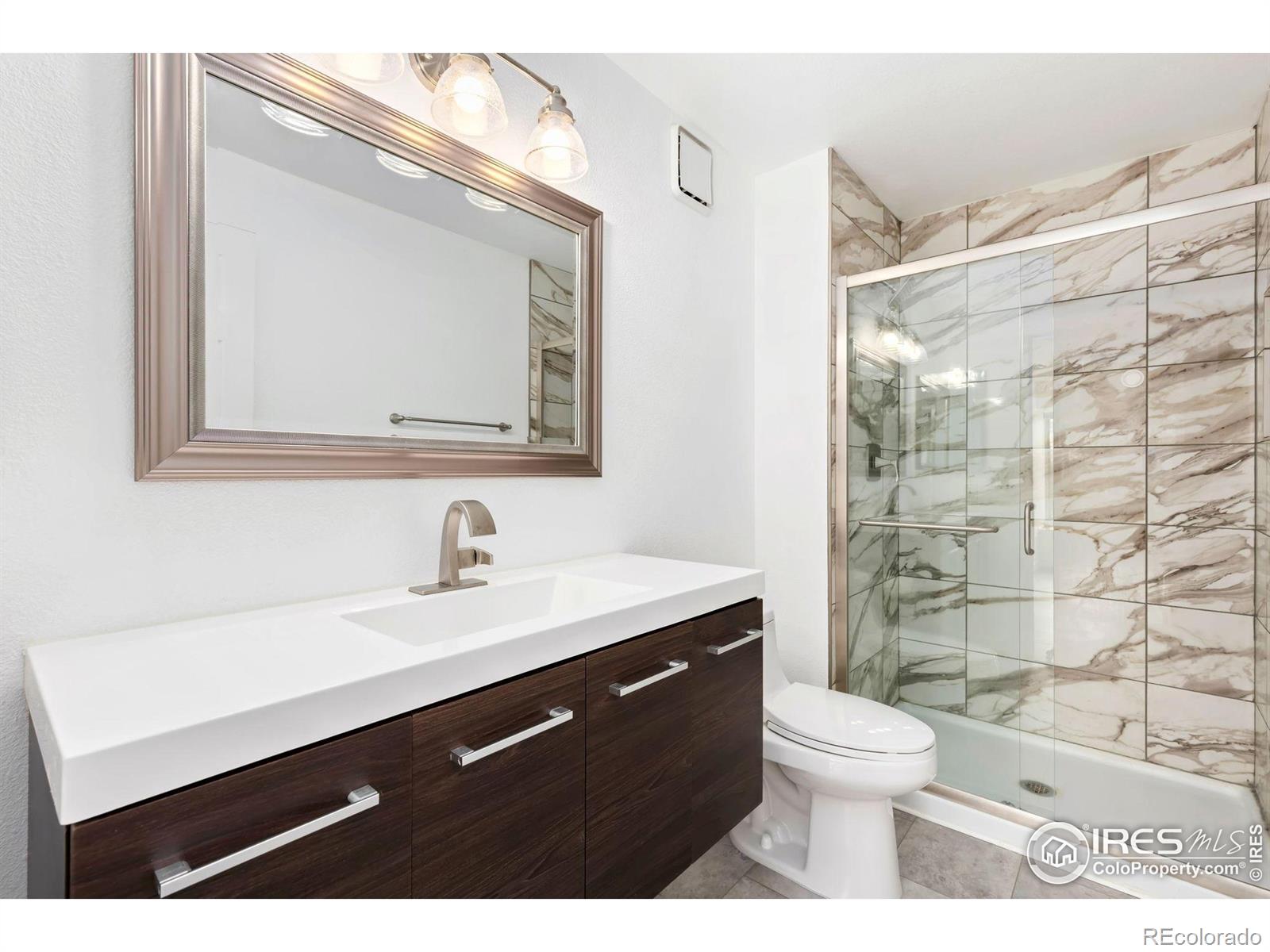 MLS Image #14 for 33 s boulder circle,boulder, Colorado