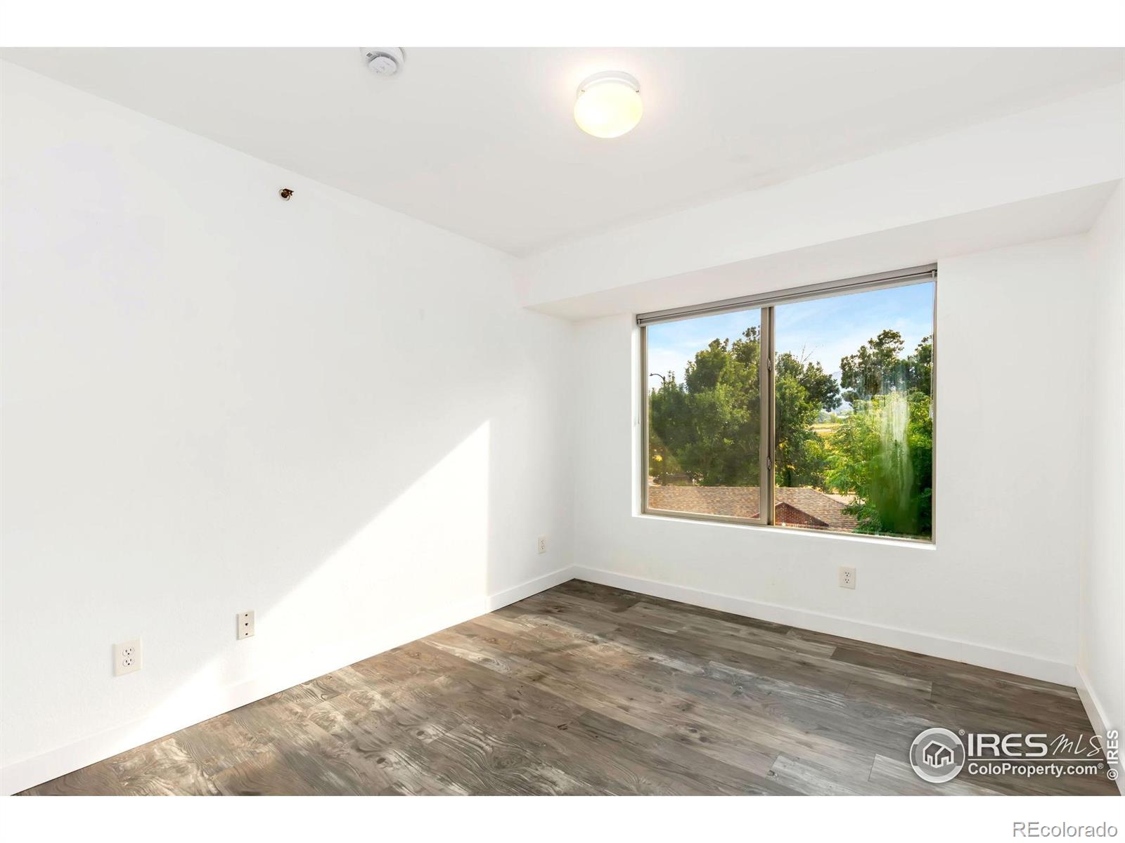 MLS Image #16 for 33 s boulder circle,boulder, Colorado