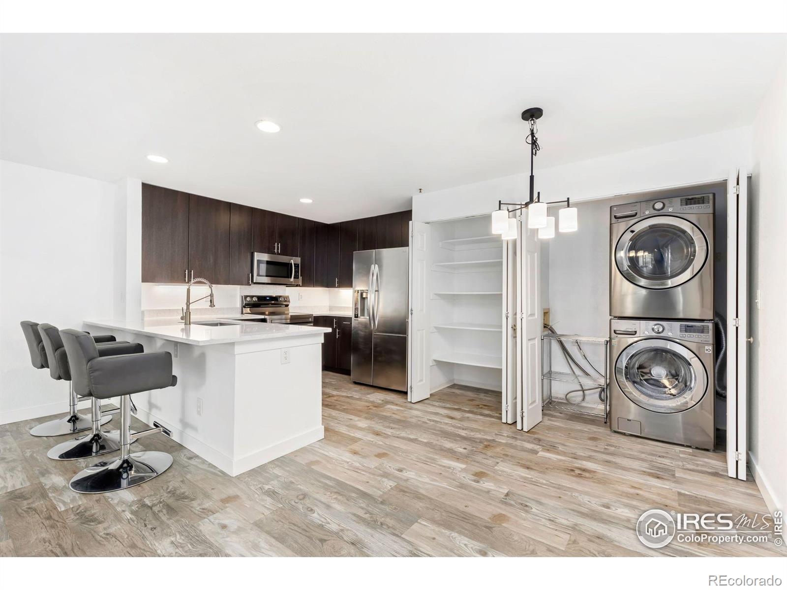 MLS Image #7 for 33 s boulder circle,boulder, Colorado