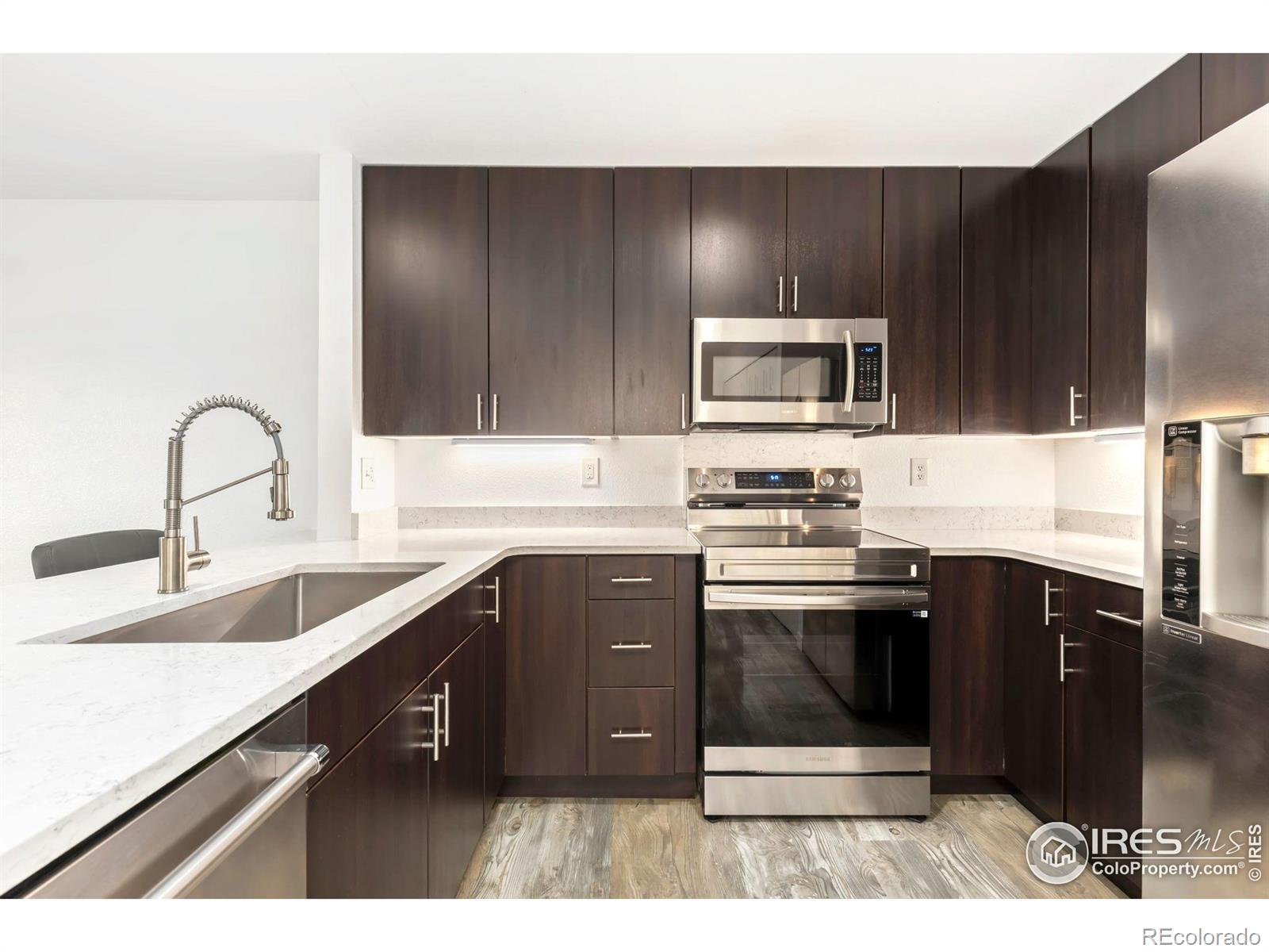 MLS Image #8 for 33 s boulder circle,boulder, Colorado