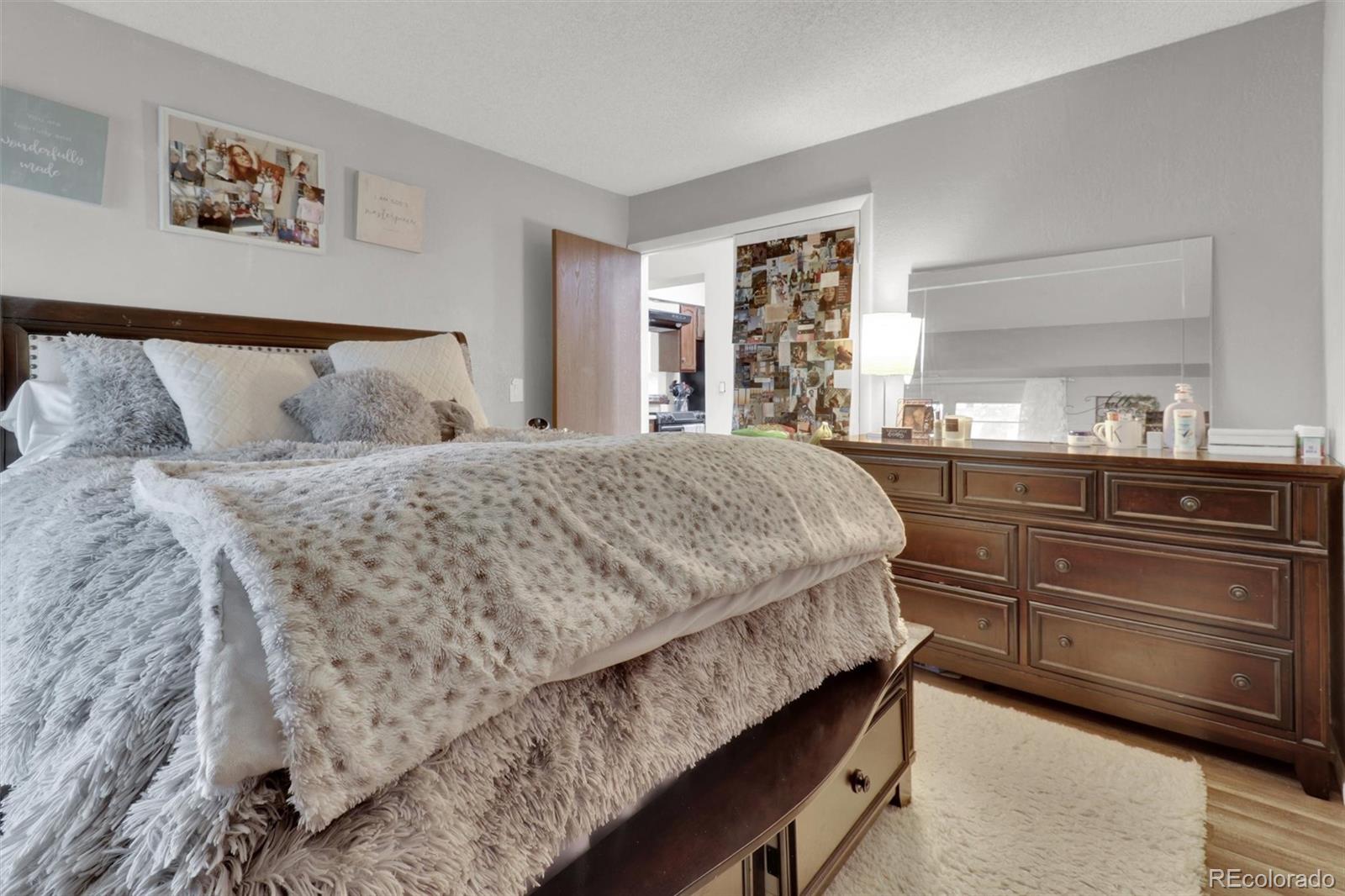 MLS Image #11 for 14208 e 1st drive,aurora, Colorado