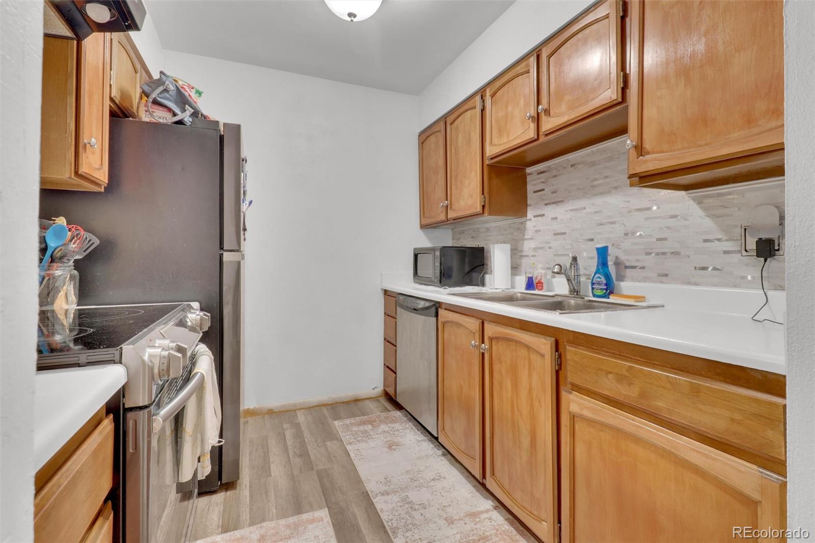 MLS Image #7 for 14208 e 1st drive,aurora, Colorado