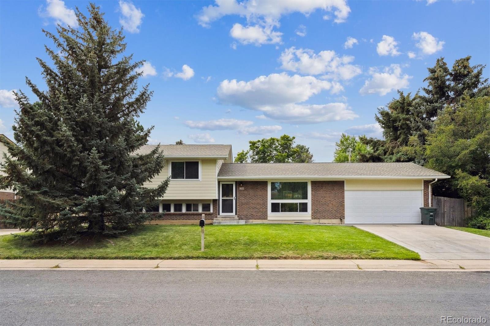 MLS Image #1 for 1822  ura lane,northglenn, Colorado