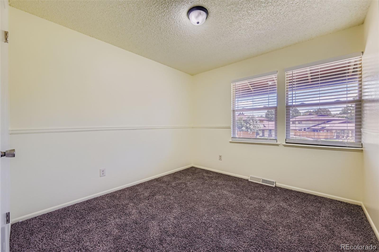 MLS Image #12 for 15032 e lehigh avenue,aurora, Colorado