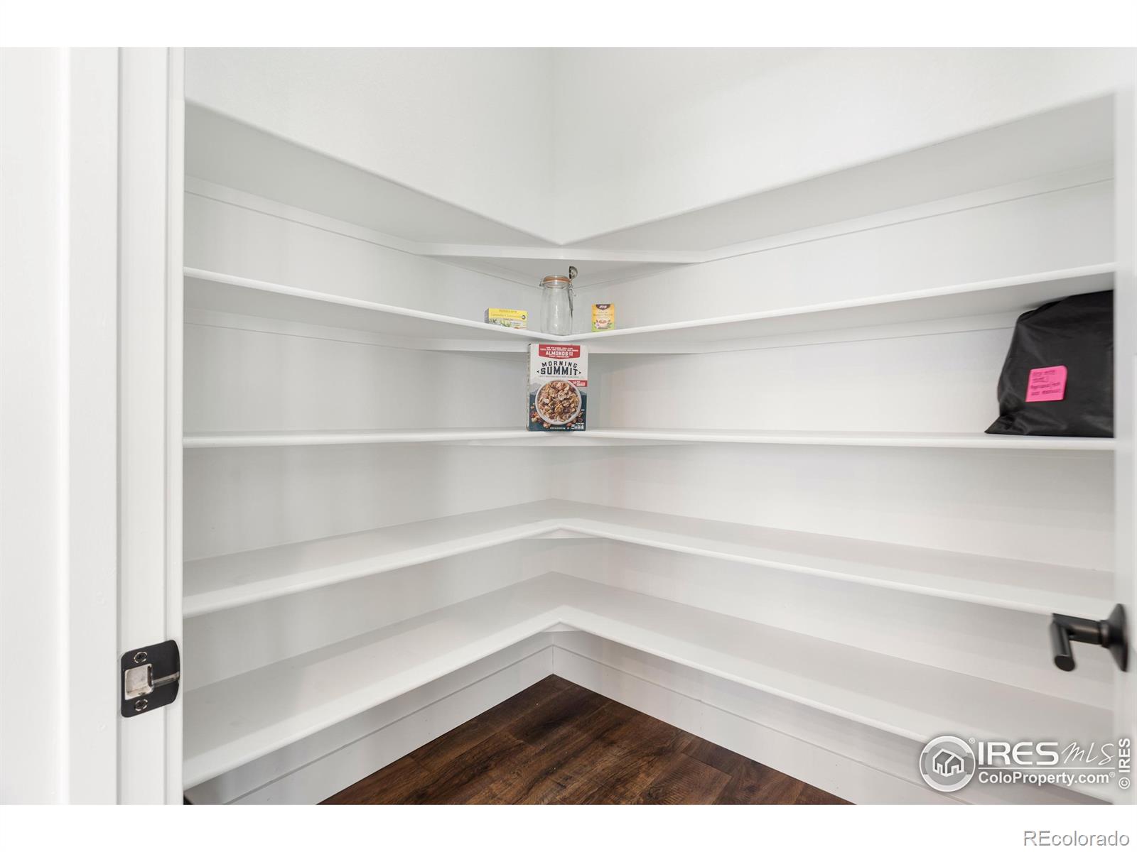 MLS Image #16 for 6791  navajo court,denver, Colorado