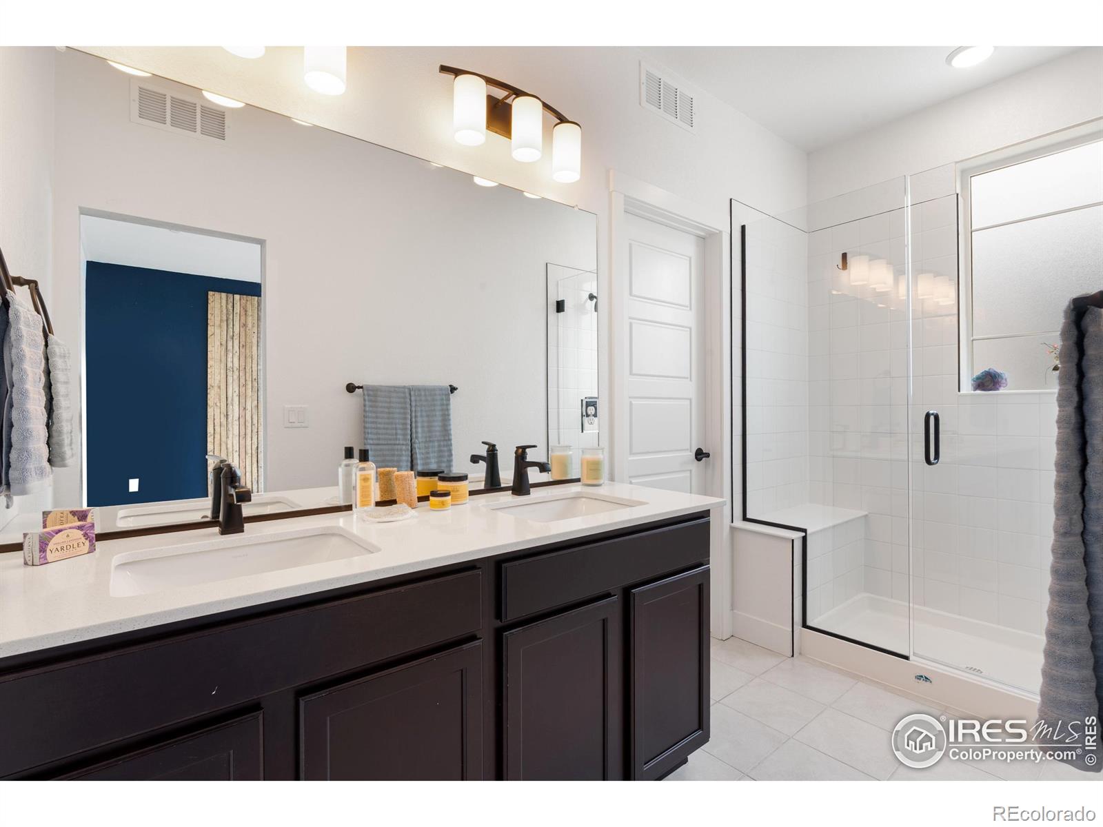 MLS Image #9 for 6791  navajo court,denver, Colorado