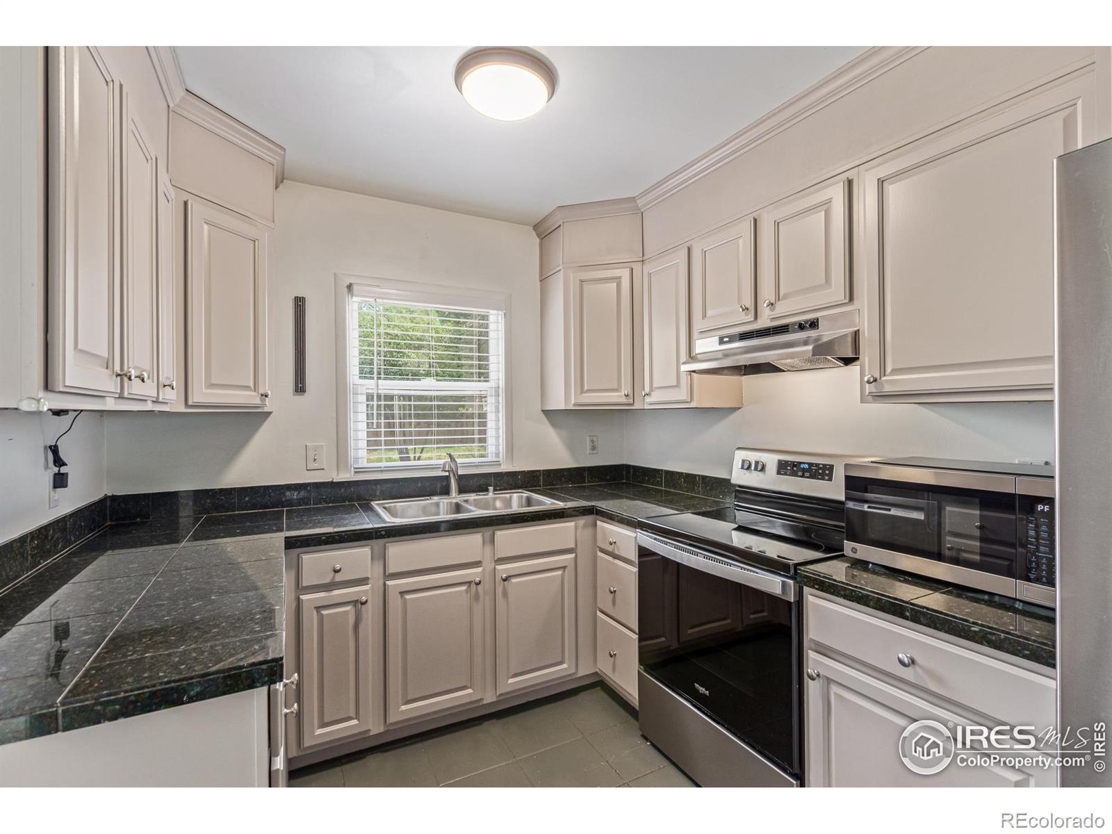 MLS Image #16 for 1224  jamaica street,aurora, Colorado