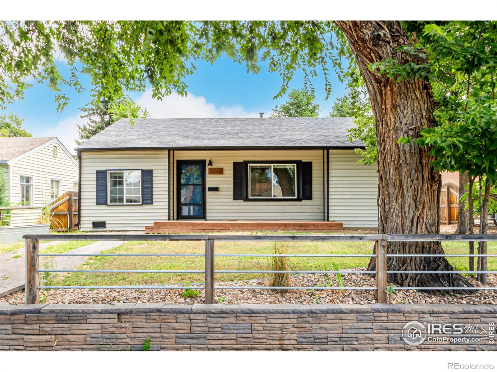 MLS Image #2 for 1224  jamaica street,aurora, Colorado