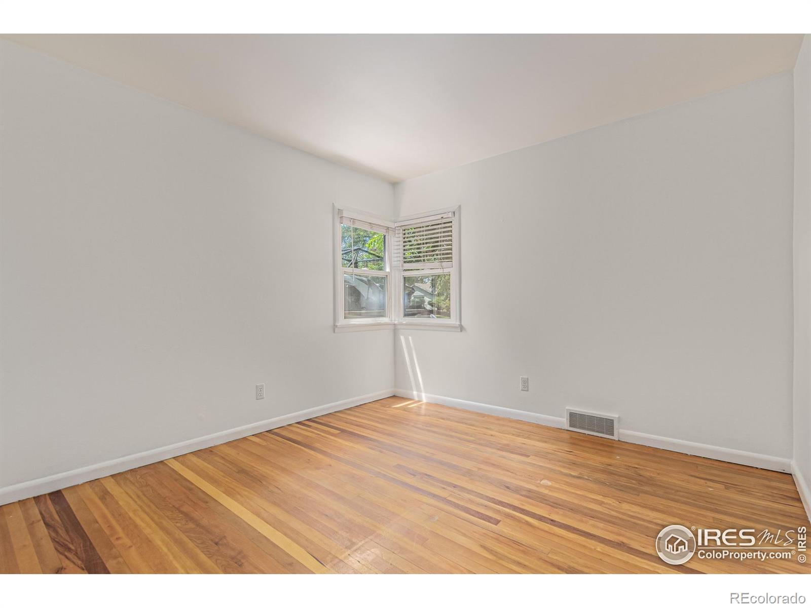 MLS Image #27 for 1224  jamaica street,aurora, Colorado