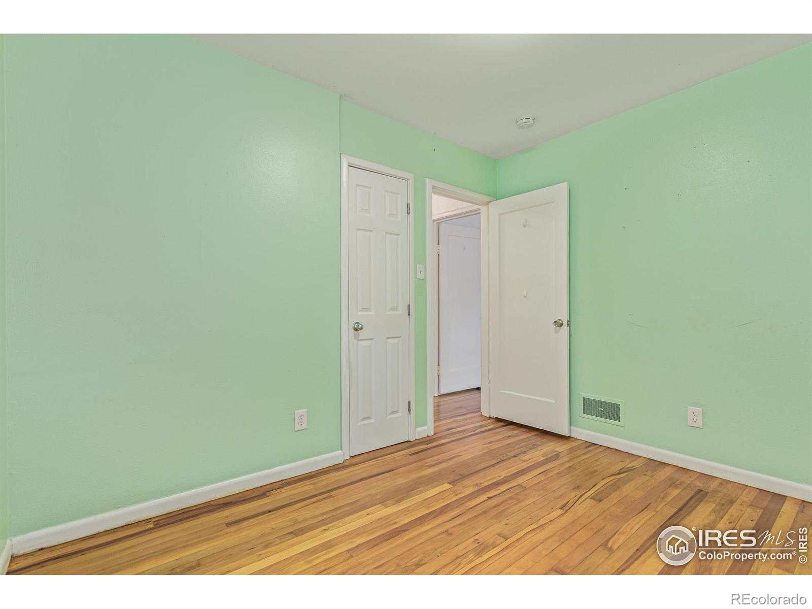 MLS Image #28 for 1224  jamaica street,aurora, Colorado