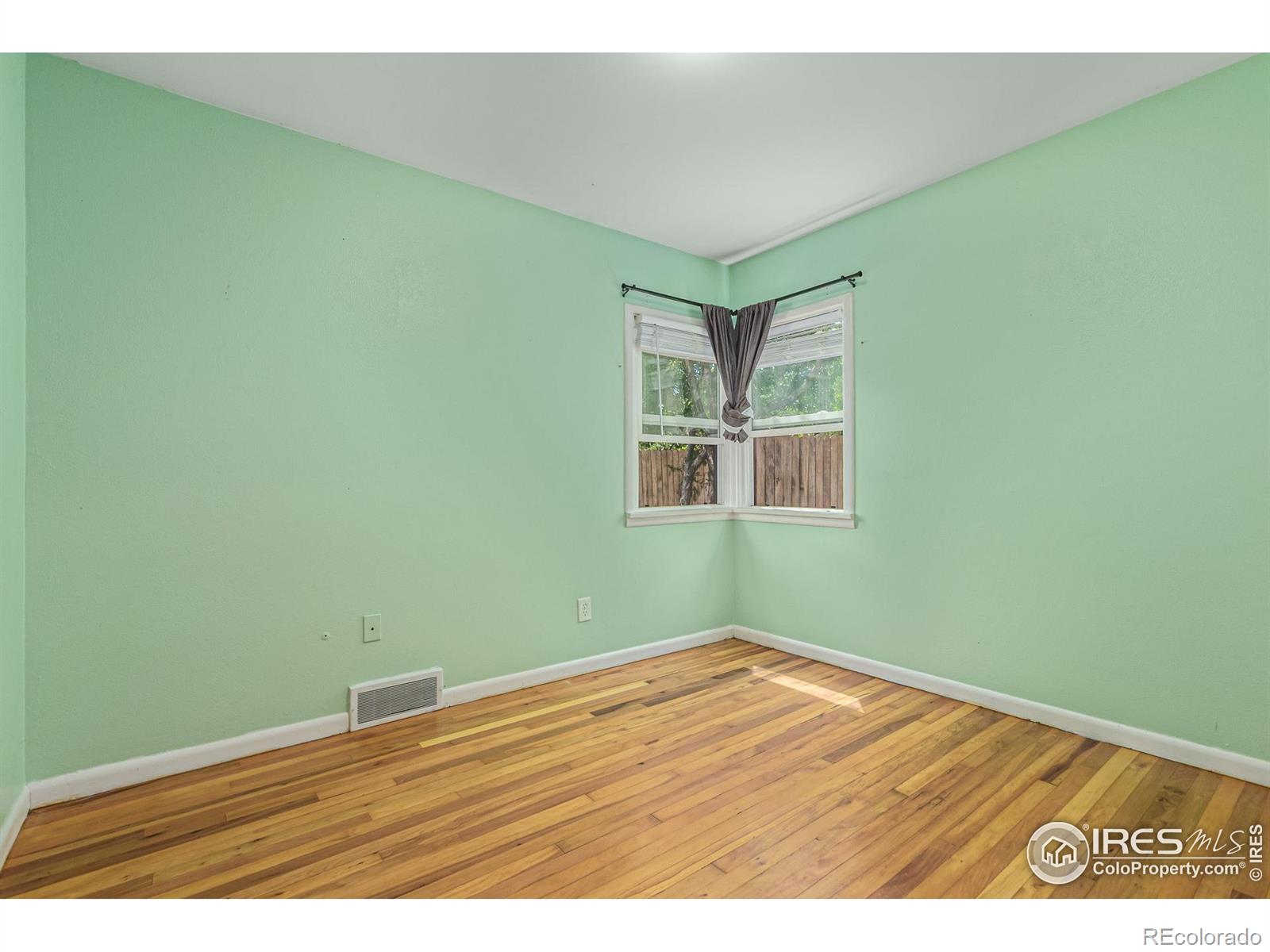 MLS Image #29 for 1224  jamaica street,aurora, Colorado