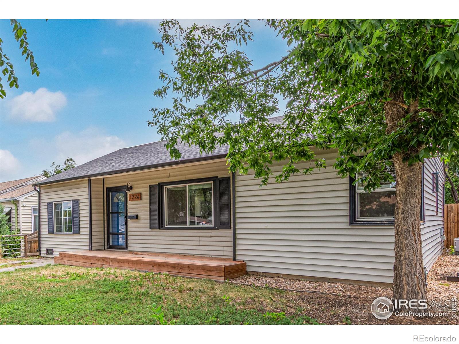 MLS Image #3 for 1224  jamaica street,aurora, Colorado