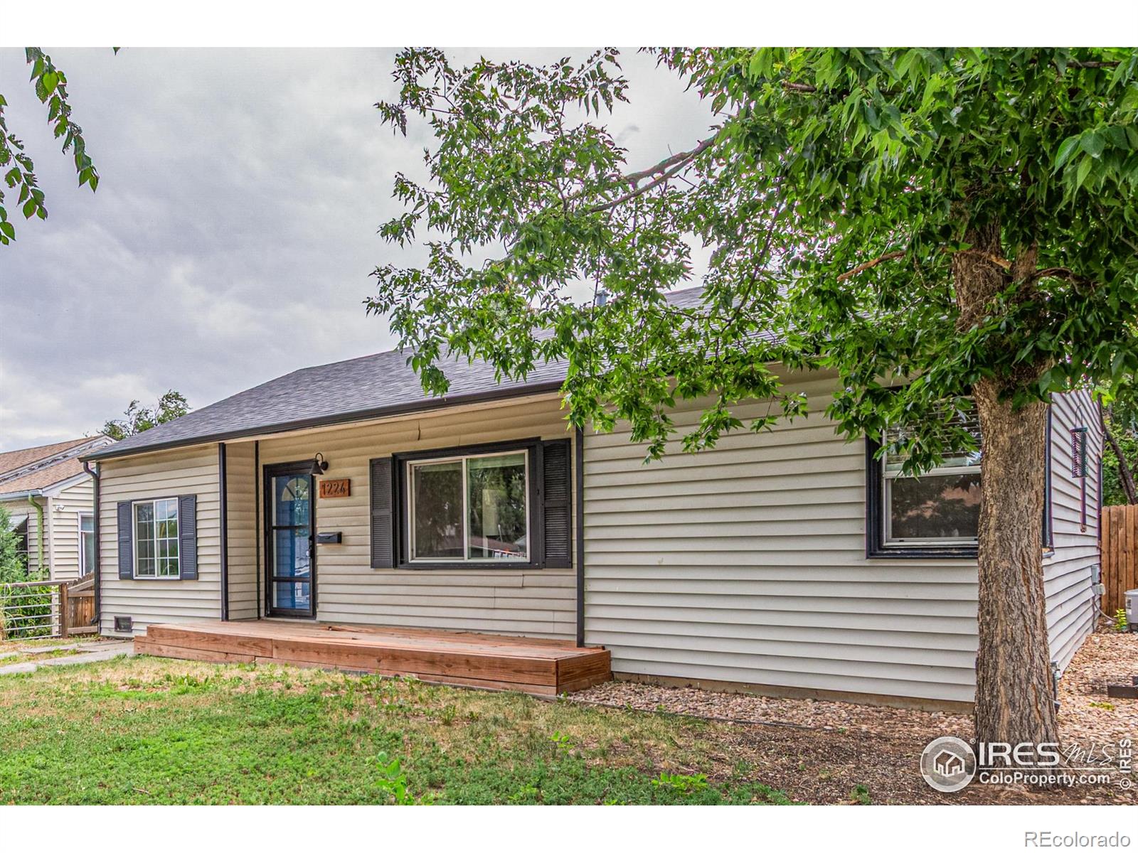 MLS Image #6 for 1224  jamaica street,aurora, Colorado