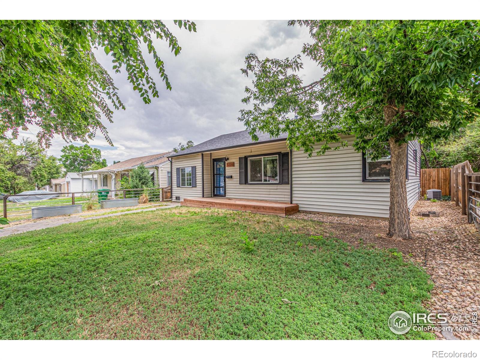 MLS Image #7 for 1224  jamaica street,aurora, Colorado
