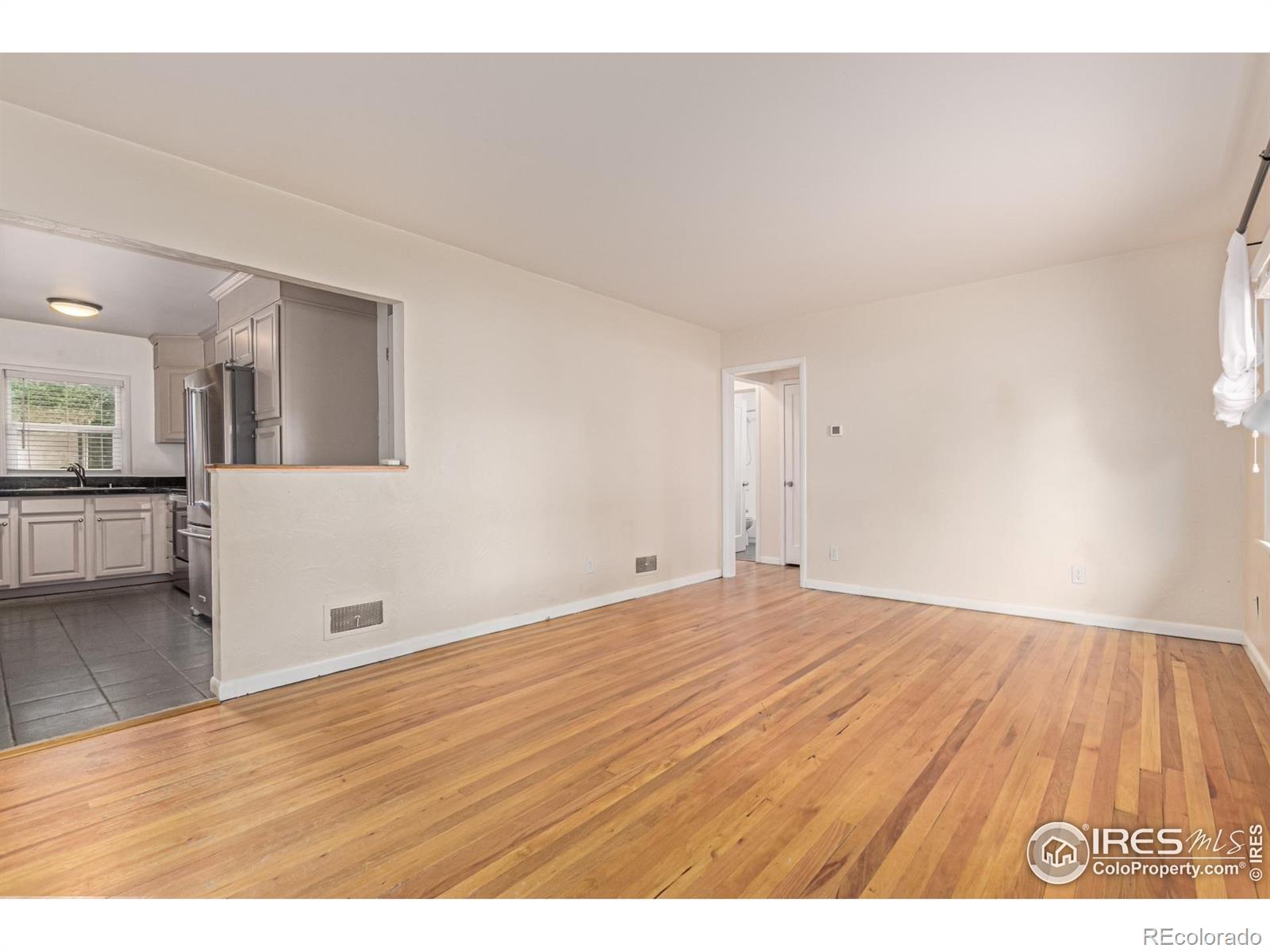 MLS Image #9 for 1224  jamaica street,aurora, Colorado