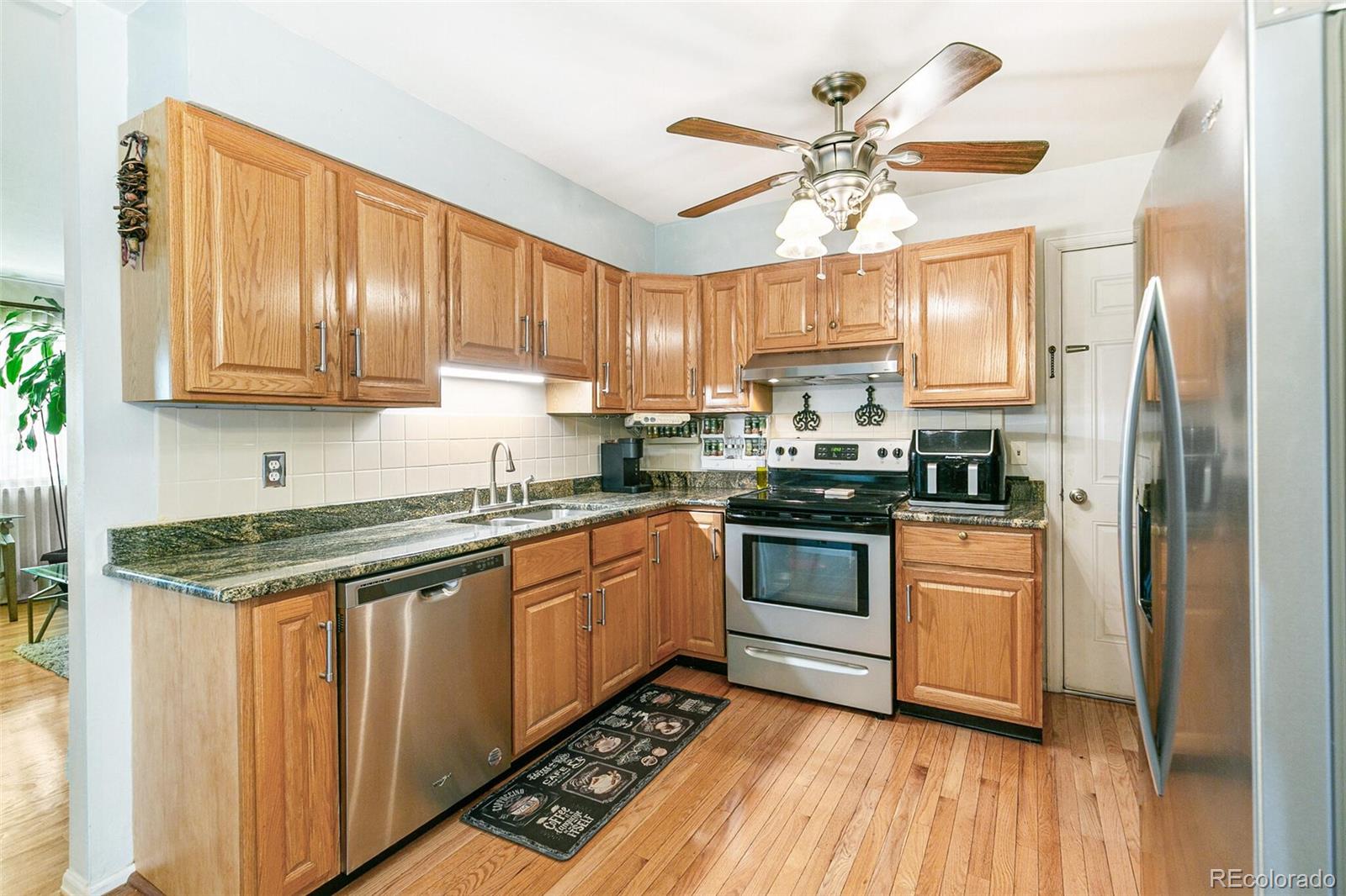 MLS Image #7 for 1011 s nile way,aurora, Colorado