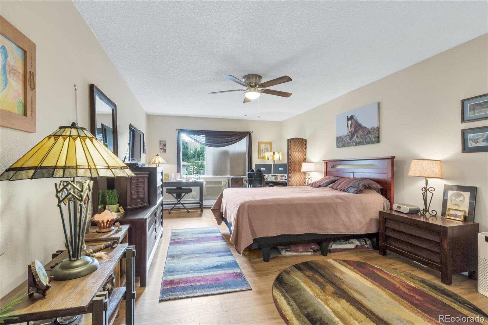 MLS Image #13 for 3164 s wheeling way,aurora, Colorado