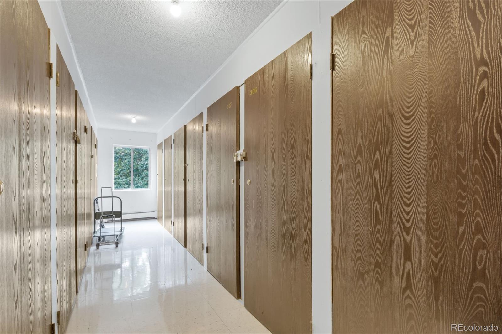 MLS Image #20 for 3164 s wheeling way,aurora, Colorado
