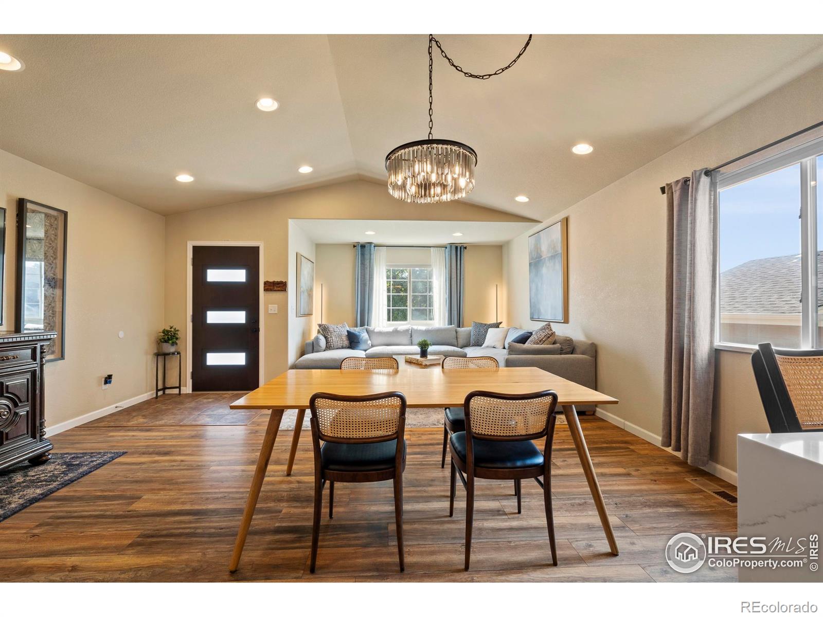 MLS Image #9 for 947  delphinus place,loveland, Colorado