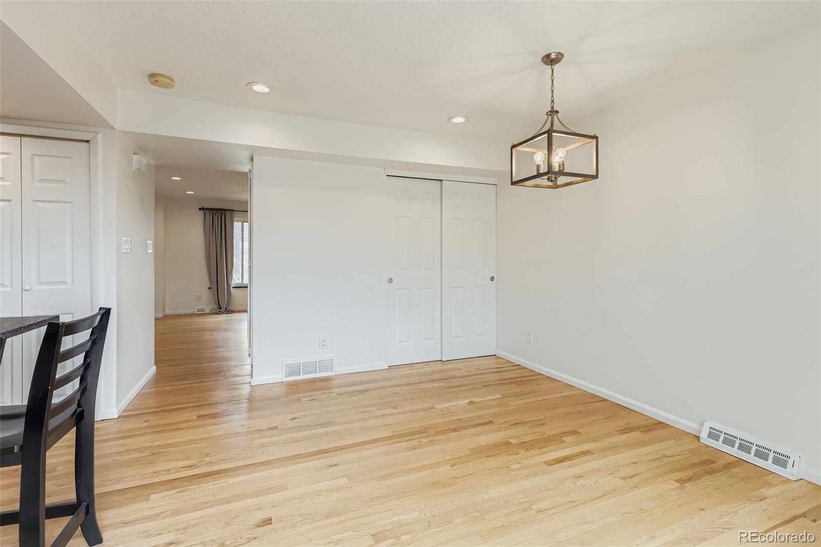 MLS Image #12 for 3981 s boston street,denver, Colorado