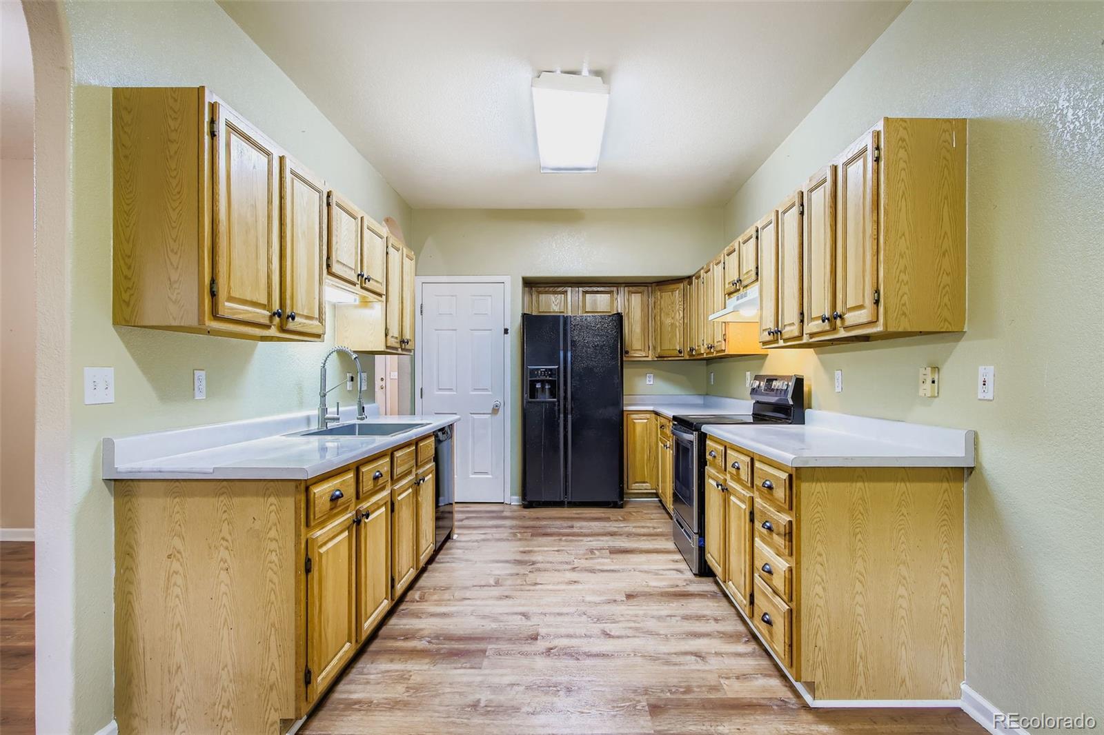 MLS Image #6 for 10693 w 63rd drive,arvada, Colorado