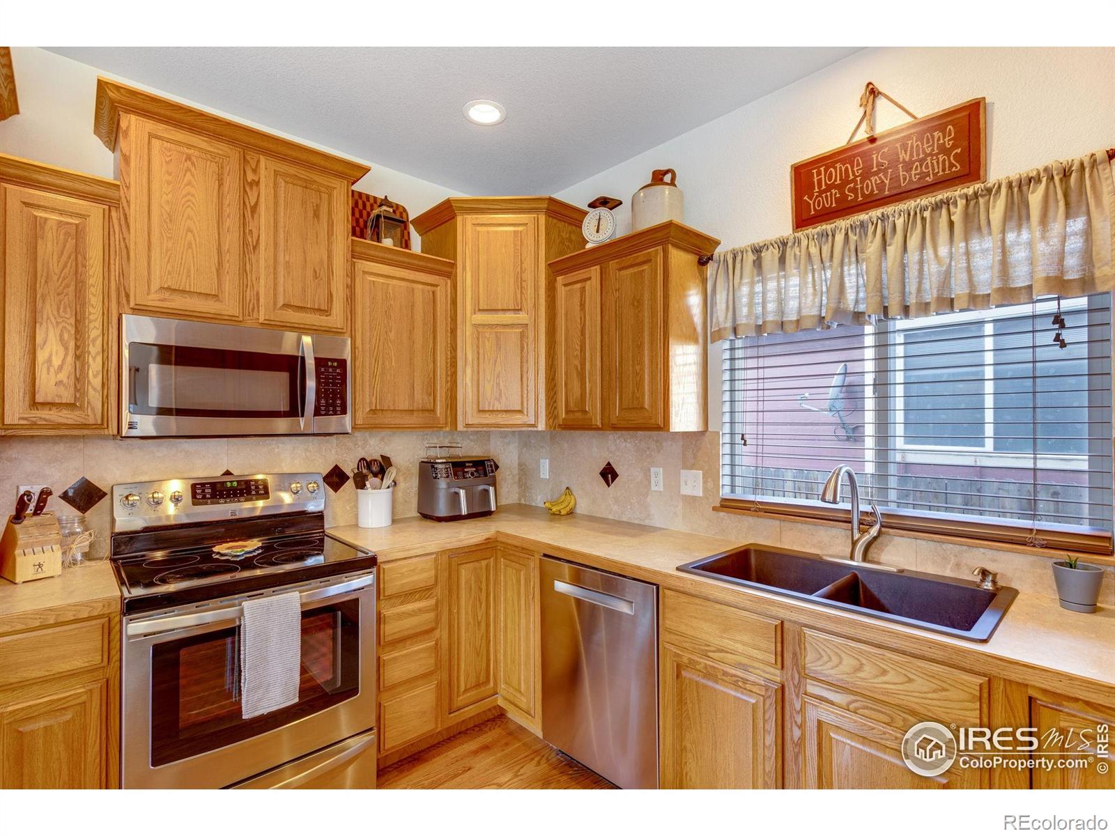 MLS Image #10 for 780  durum street,windsor, Colorado