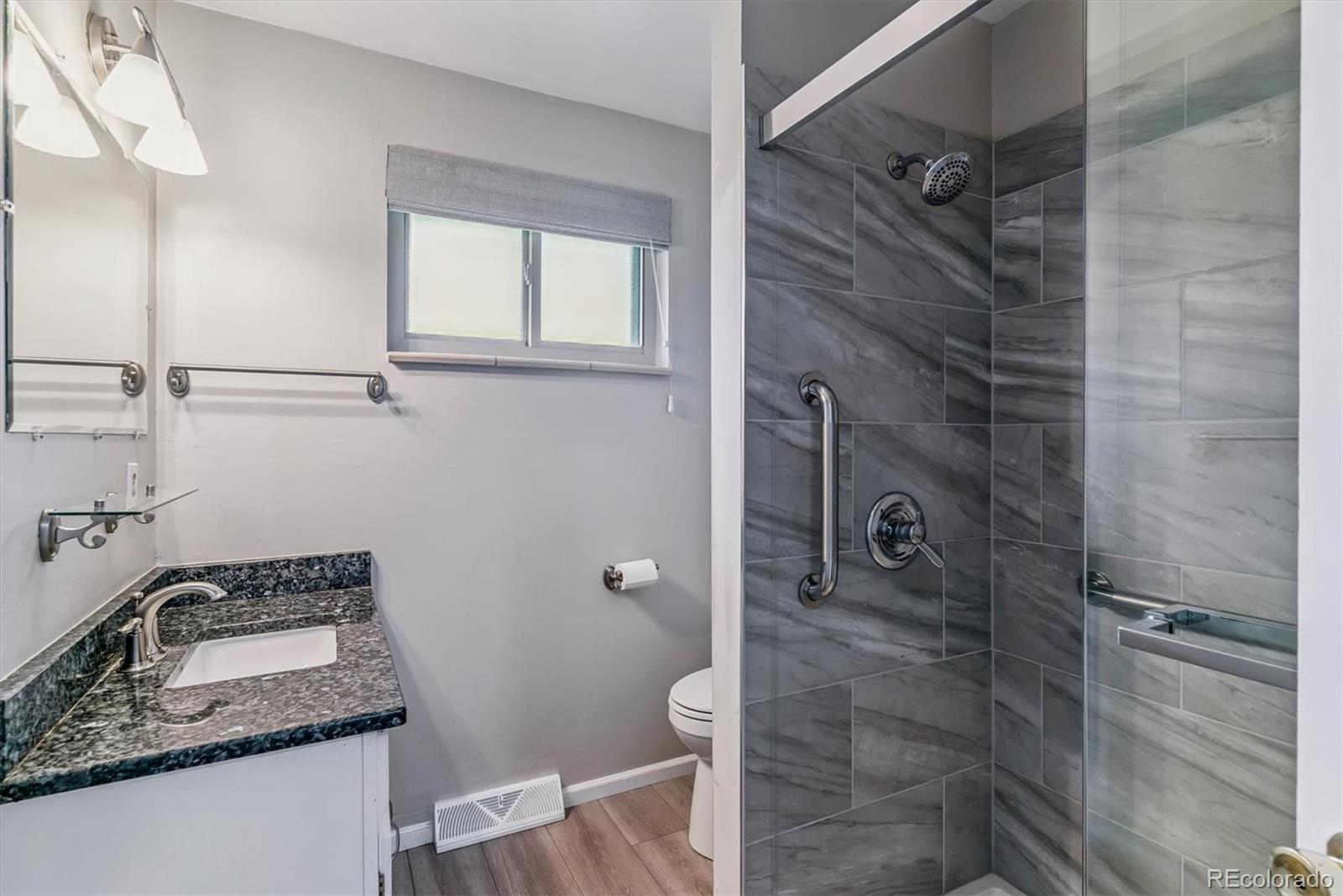 MLS Image #11 for 4010 s inca street,englewood, Colorado