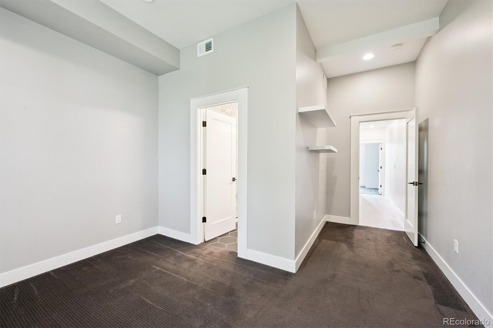 MLS Image #10 for 3124 n gilpin street,denver, Colorado