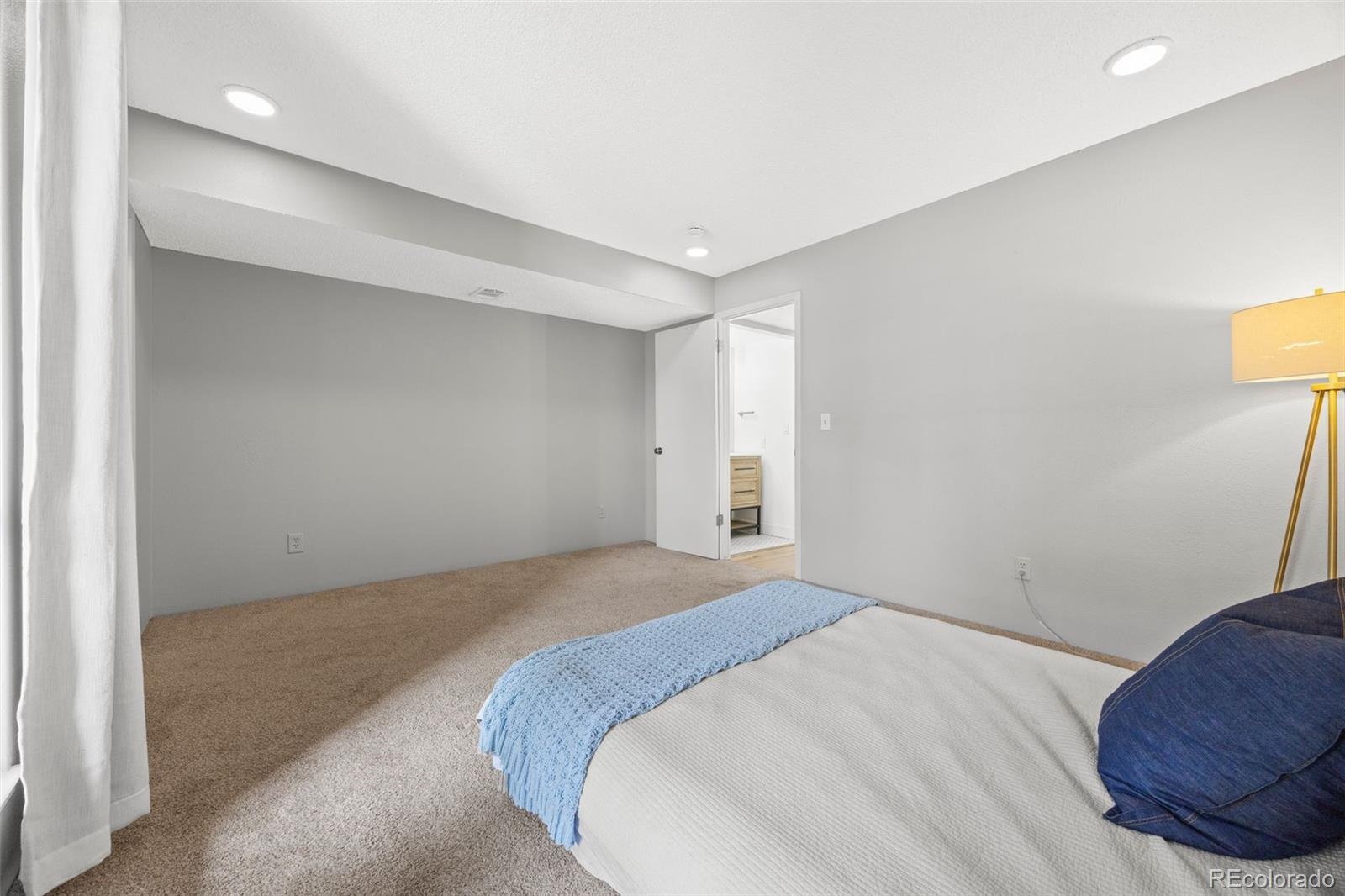 MLS Image #11 for 540 s forest street,denver, Colorado