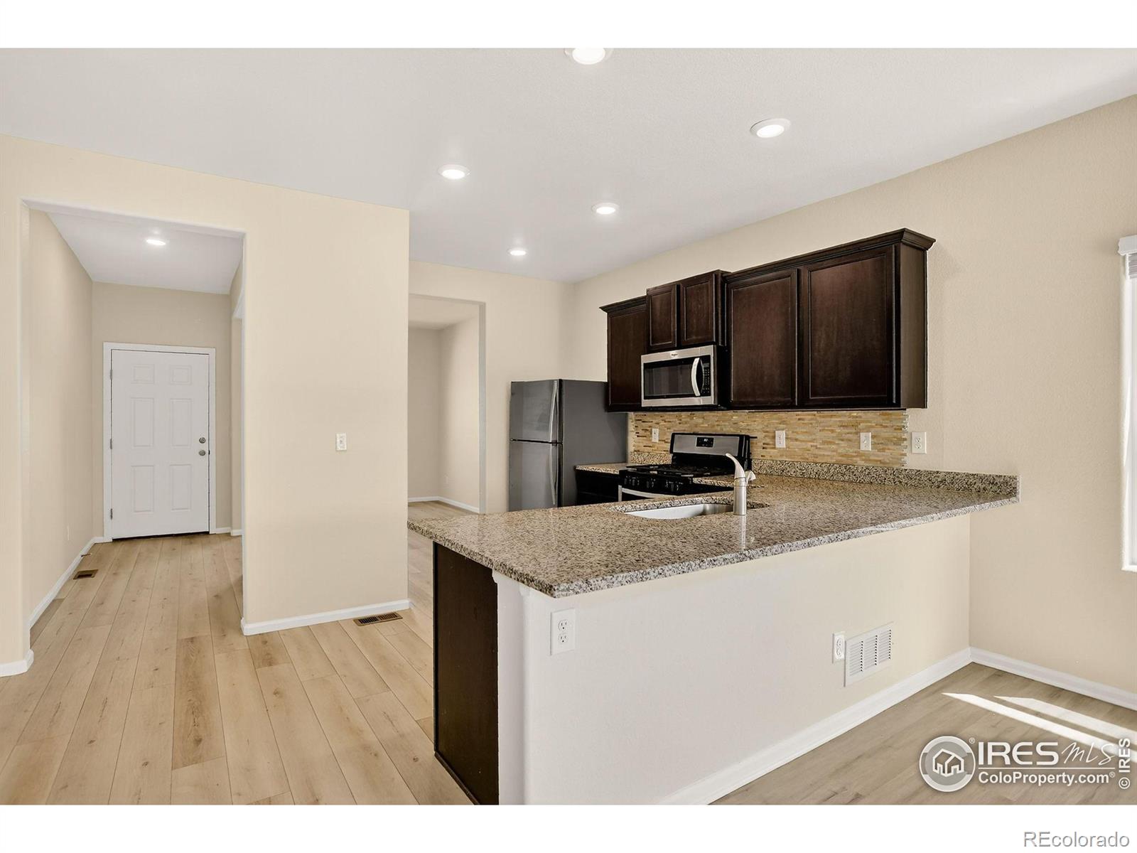 MLS Image #3 for 308  bowles street,keenesburg, Colorado