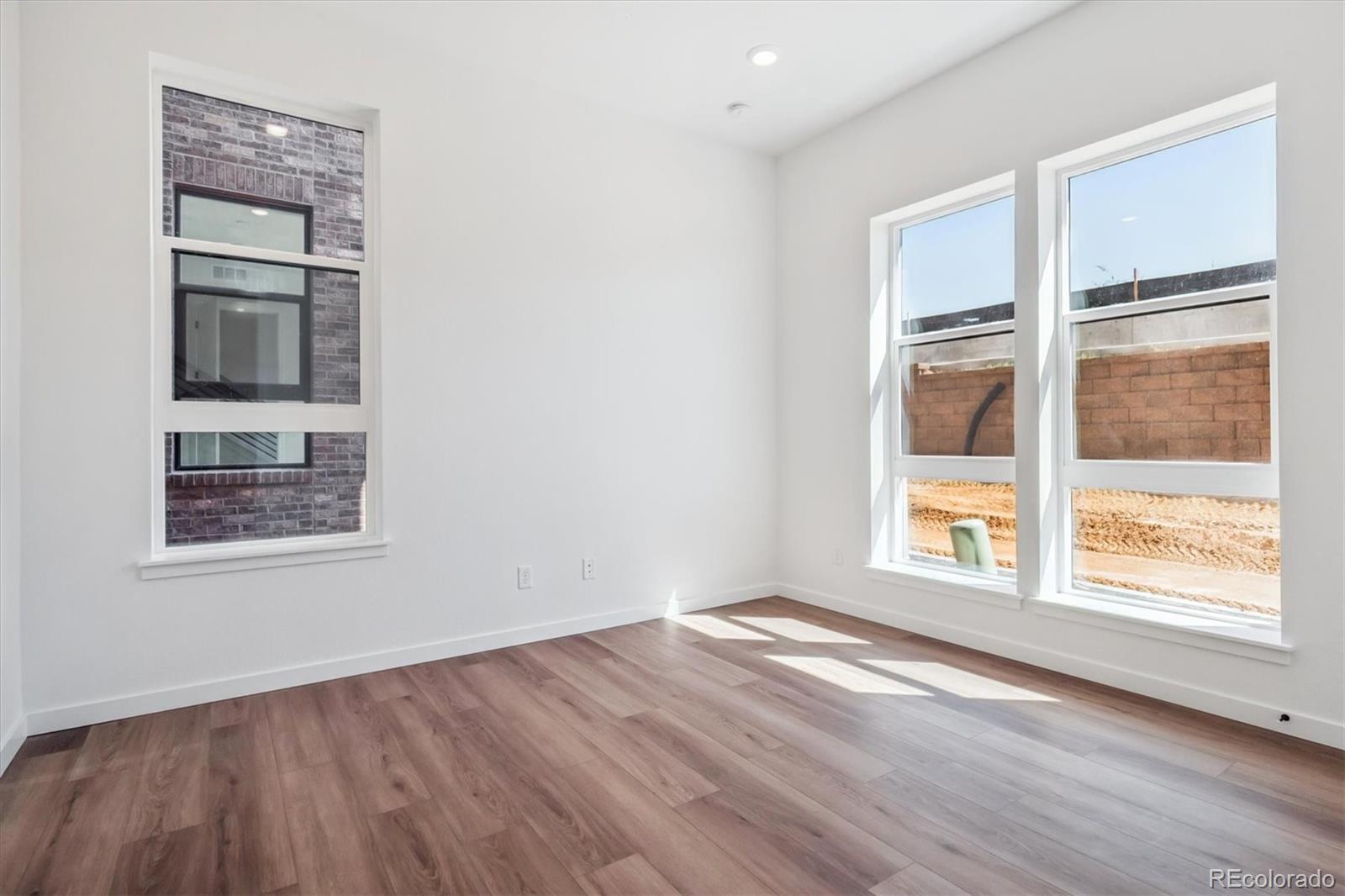 MLS Image #5 for 11469 e briarwood circle,centennial, Colorado