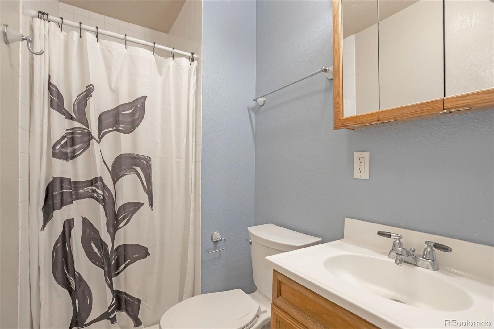 MLS Image #21 for 801  naples street,aurora, Colorado