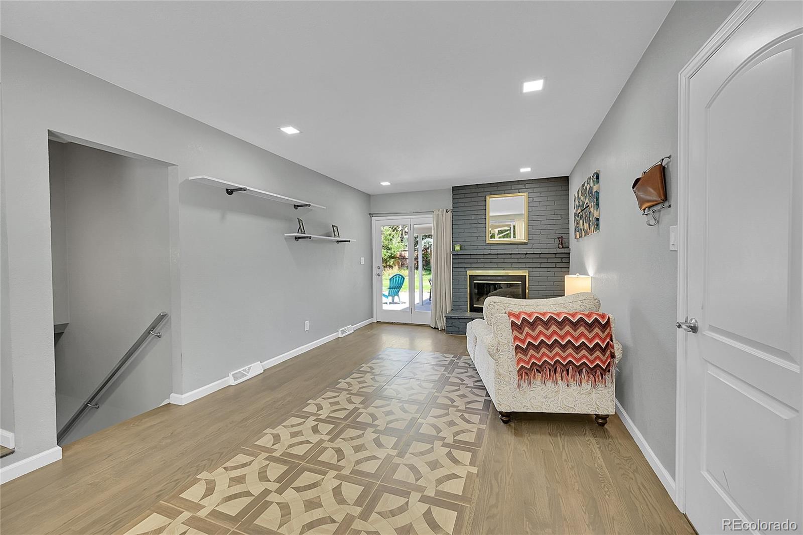 MLS Image #16 for 6973  oak way,arvada, Colorado